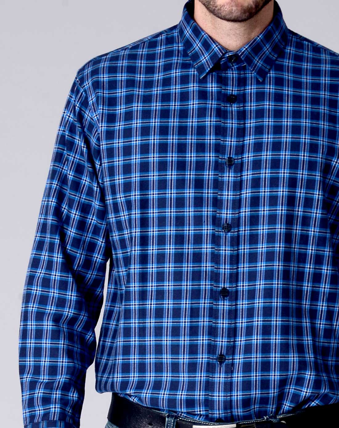 蓝色气质格子长袖衬衫