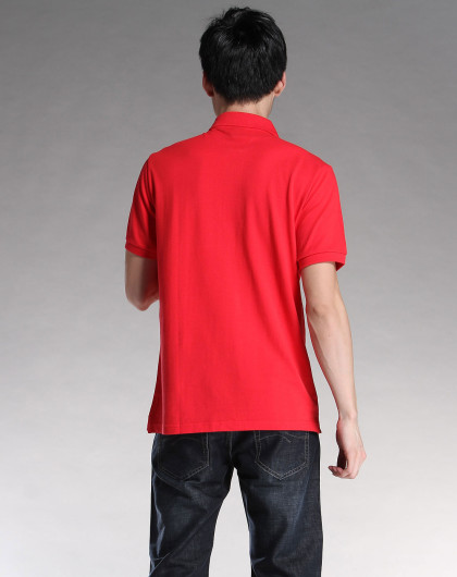 红色翻领短袖t恤