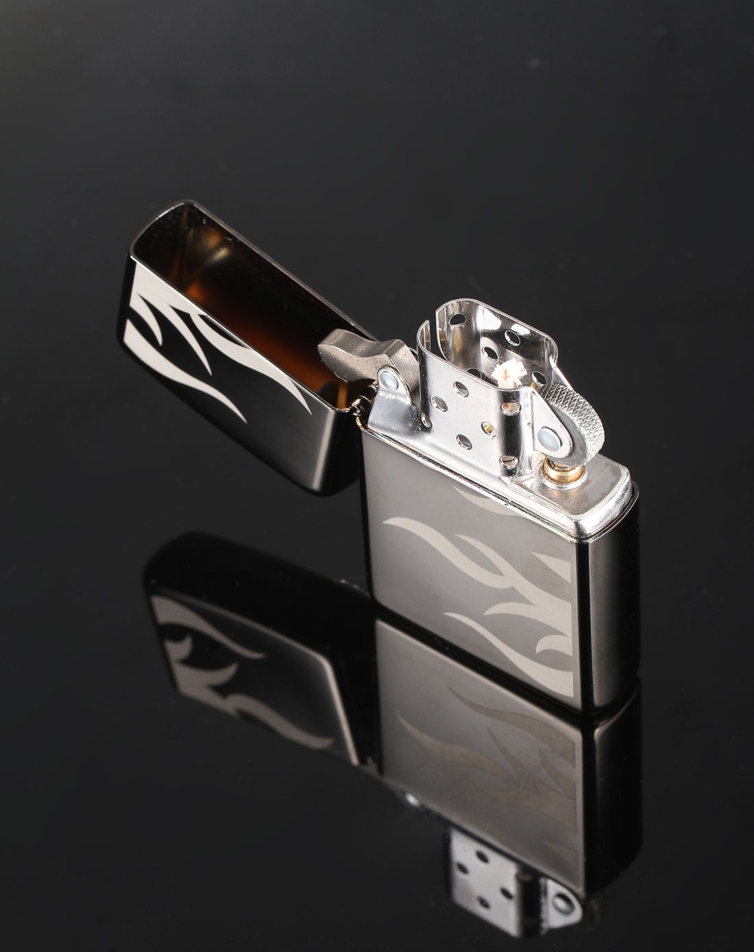 芝宝zippo打火机专场-超薄限量 黑炫双面火焰