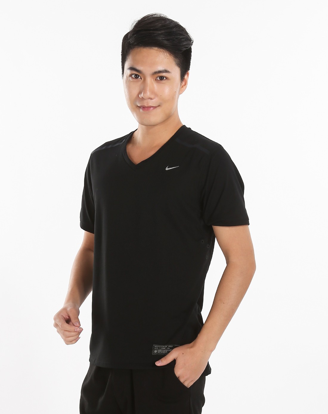 男款黑色跑步系列短袖t恤 运动百搭