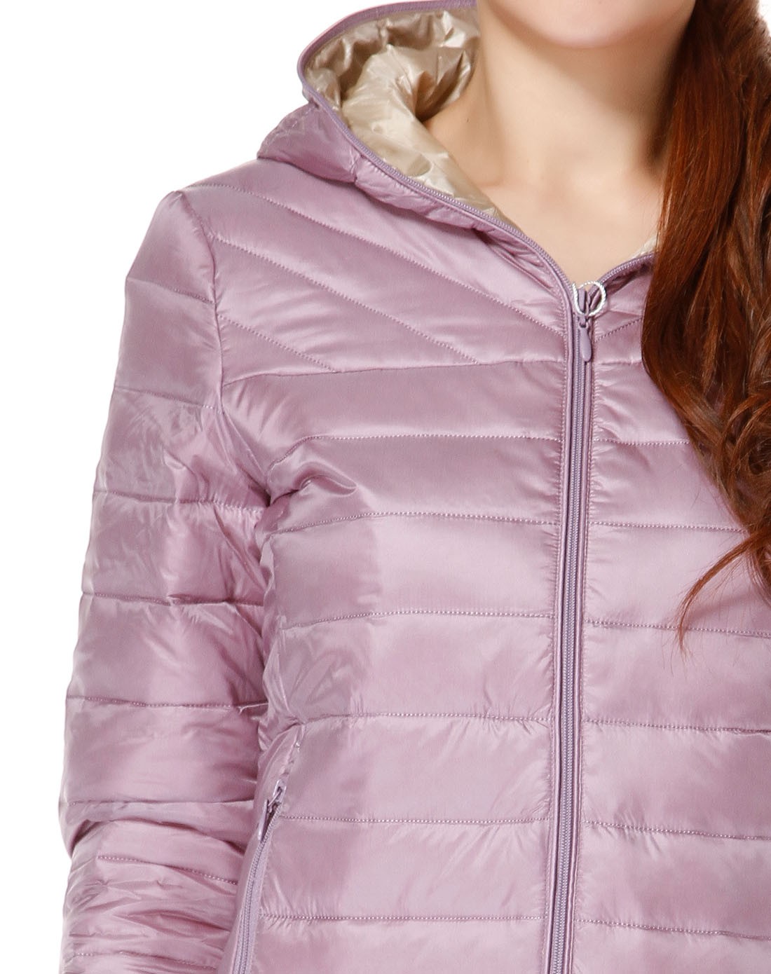 灰紫色轻薄舒适长袖羽绒服