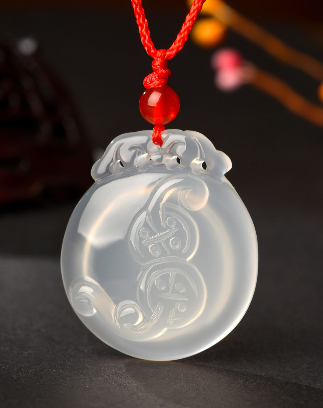 财源滚滚玛瑙吊坠