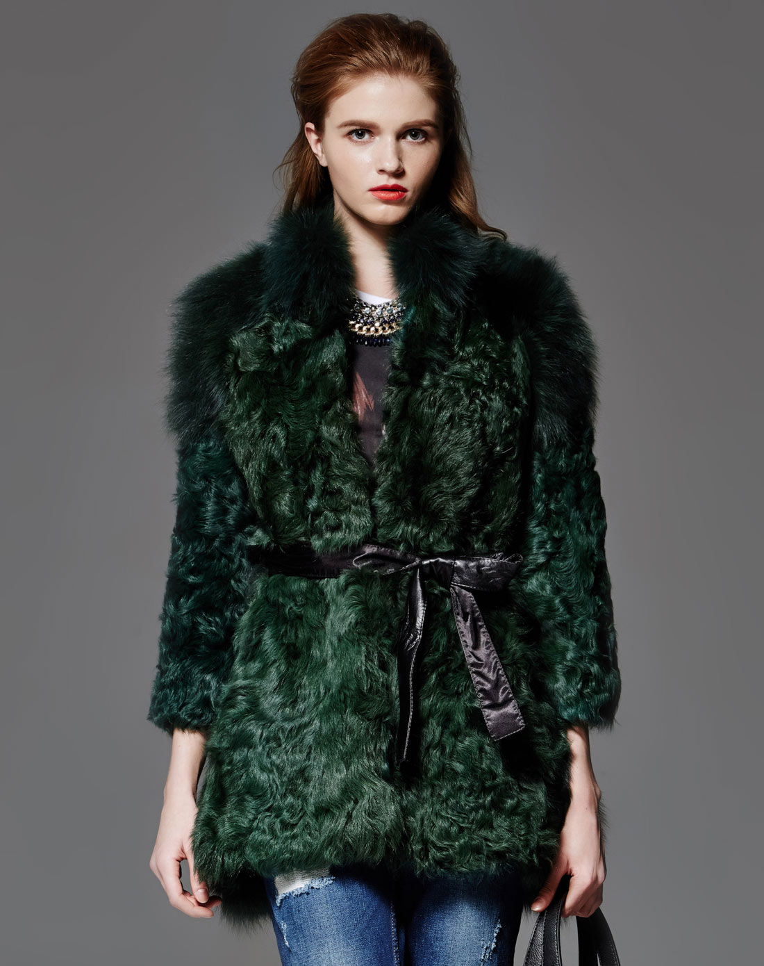 女款墨绿色羊毛皮草