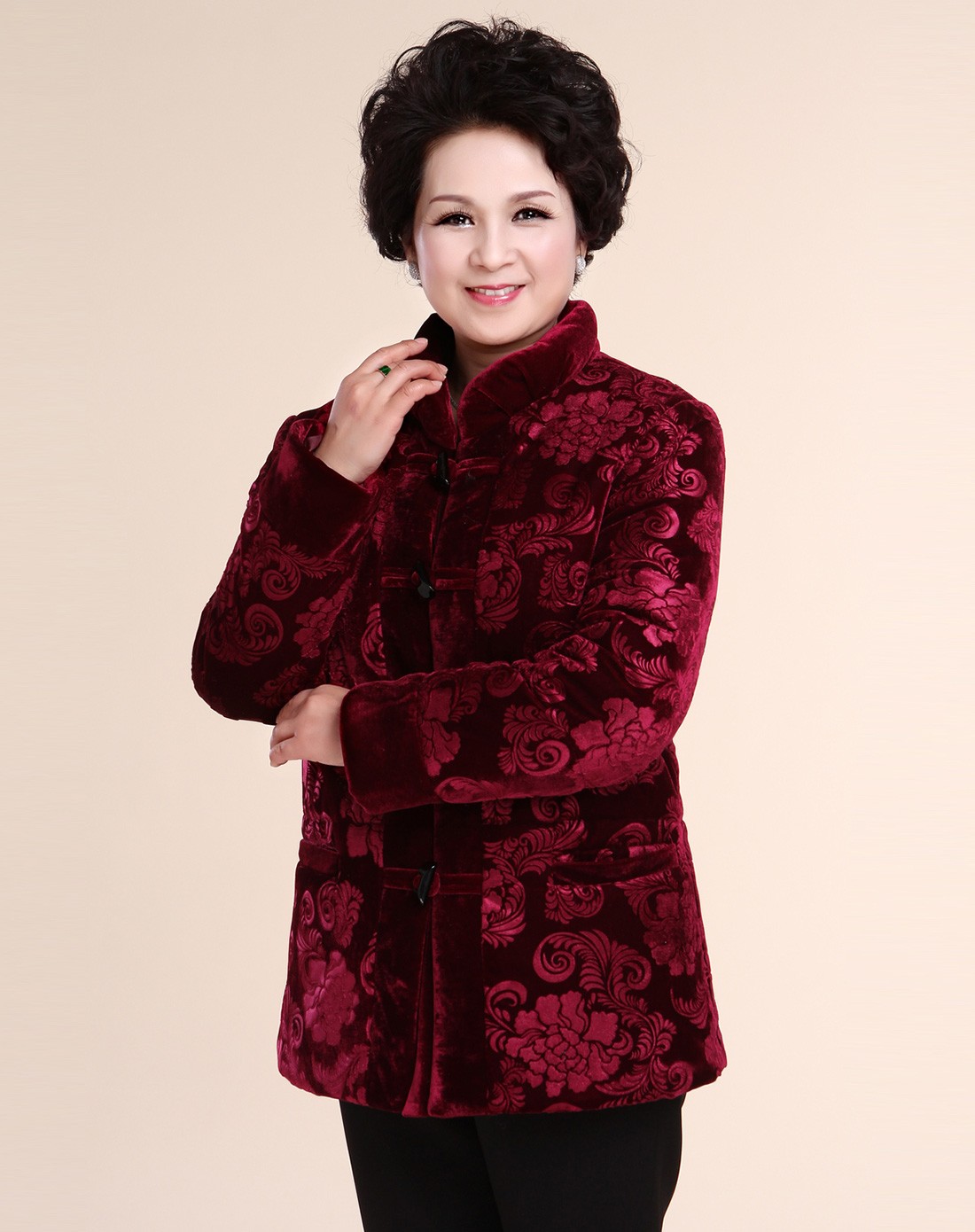 红色牡丹花丝绒棉衣