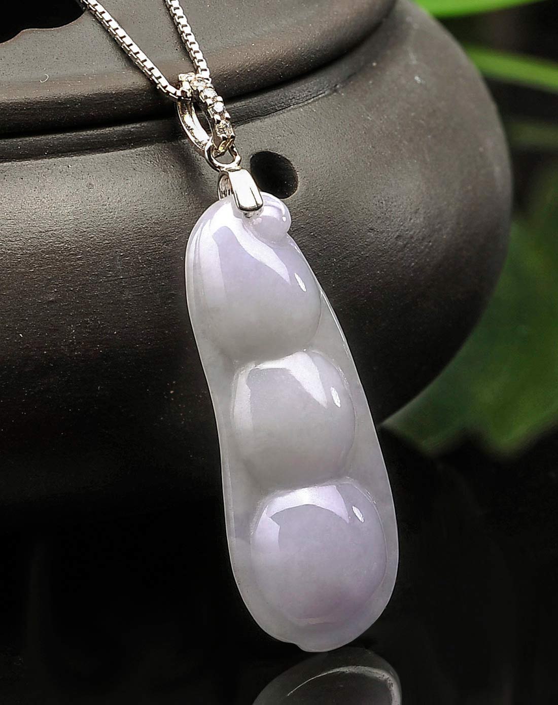 春带彩细糯种福豆 天然a货翡翠挂件(附国检证书)