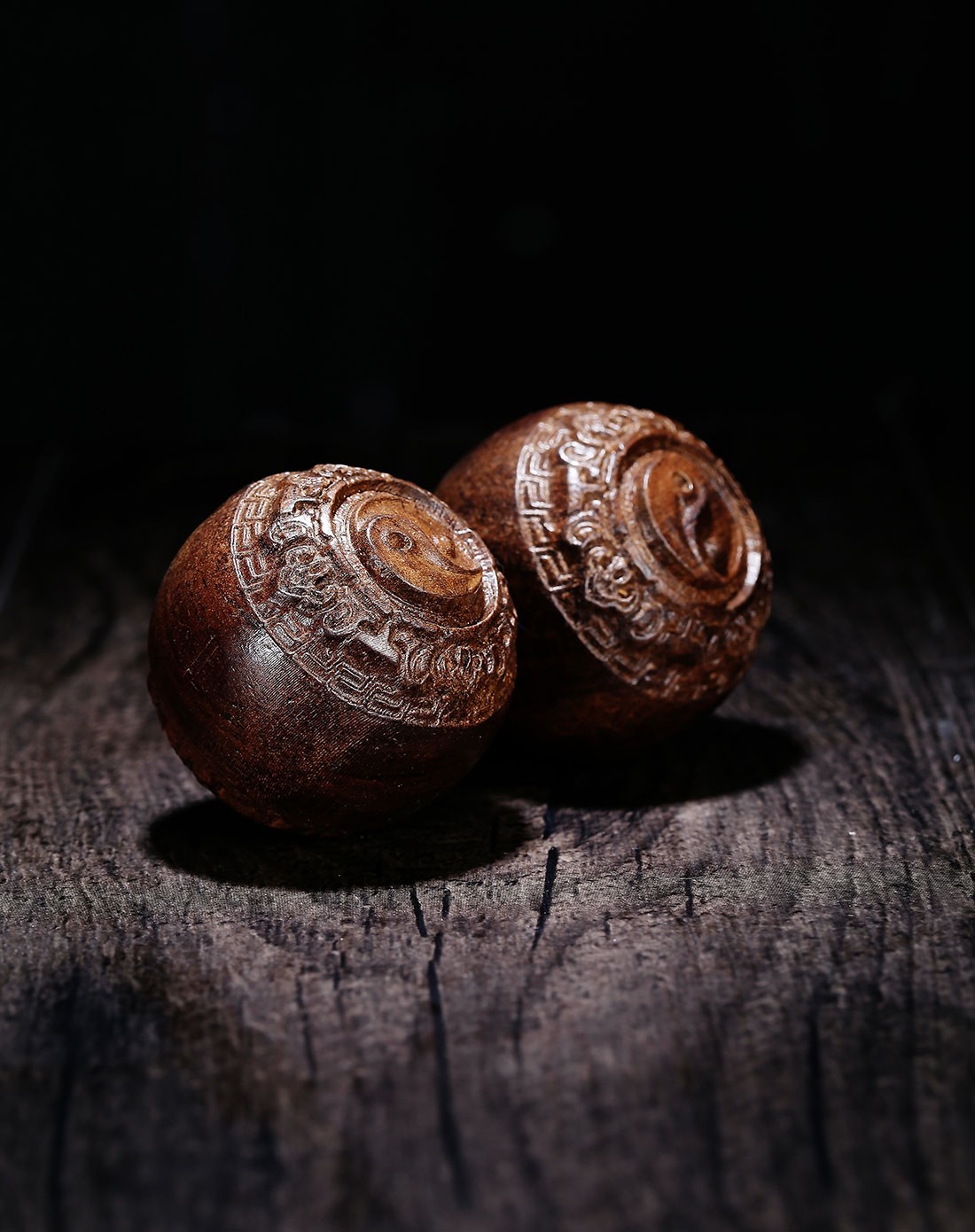 皮黑木扭转乾坤保健球一对