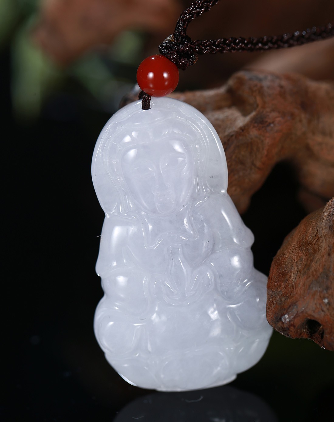 精致冰糯小观音翡翠吊坠附证书