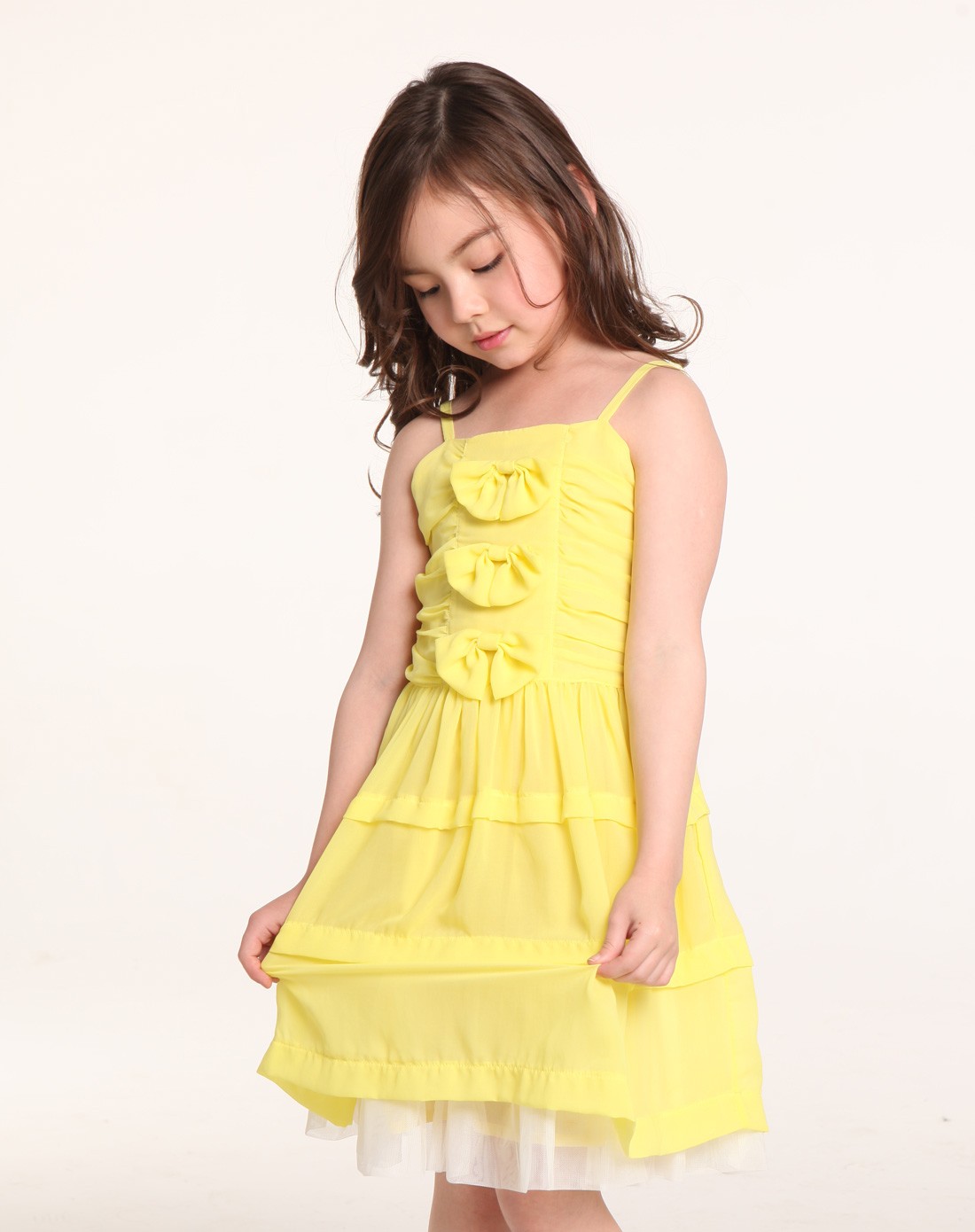 女大童闪闪黄公主蝴蝶结吊带裙