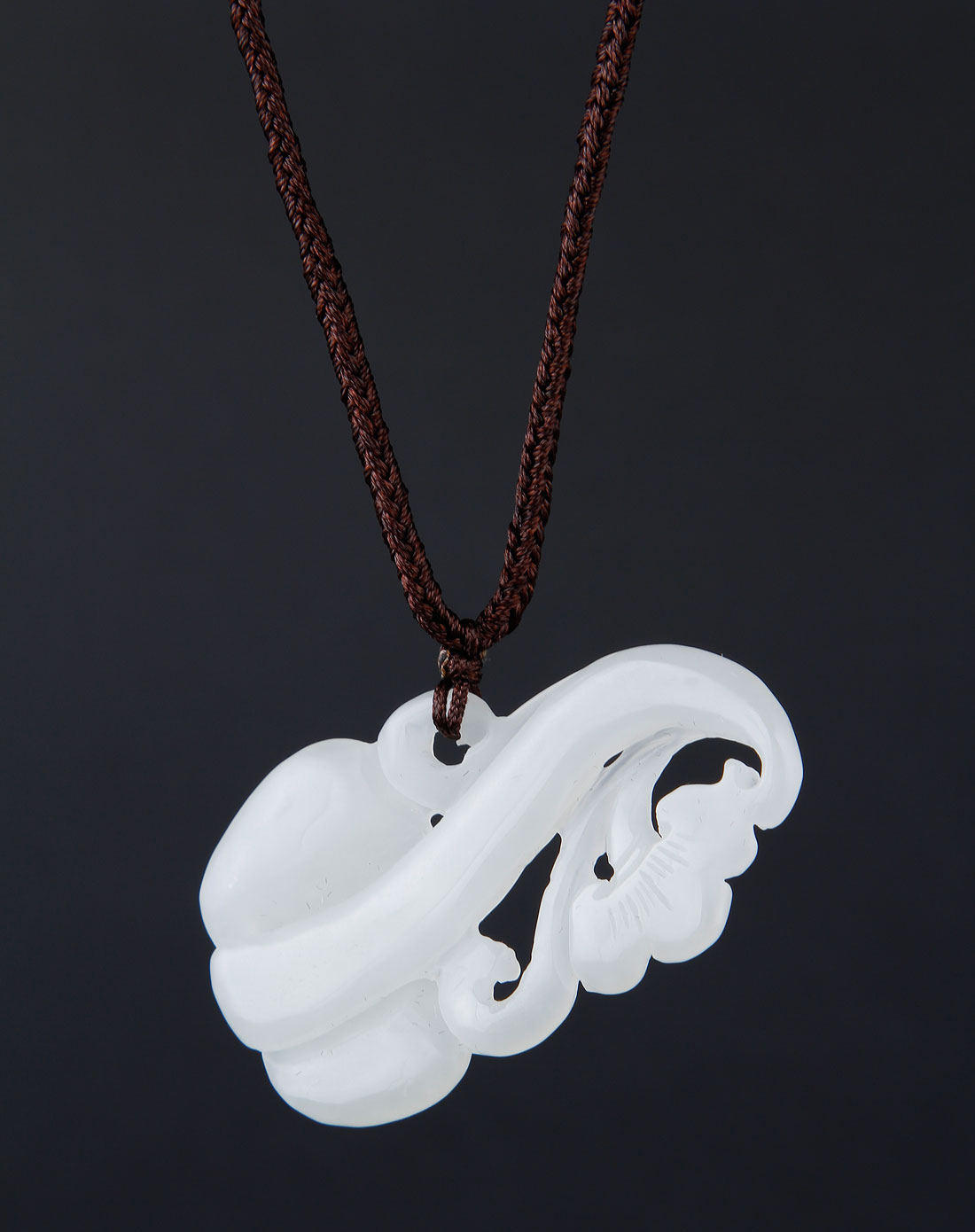 白色和田白玉大如意挂件