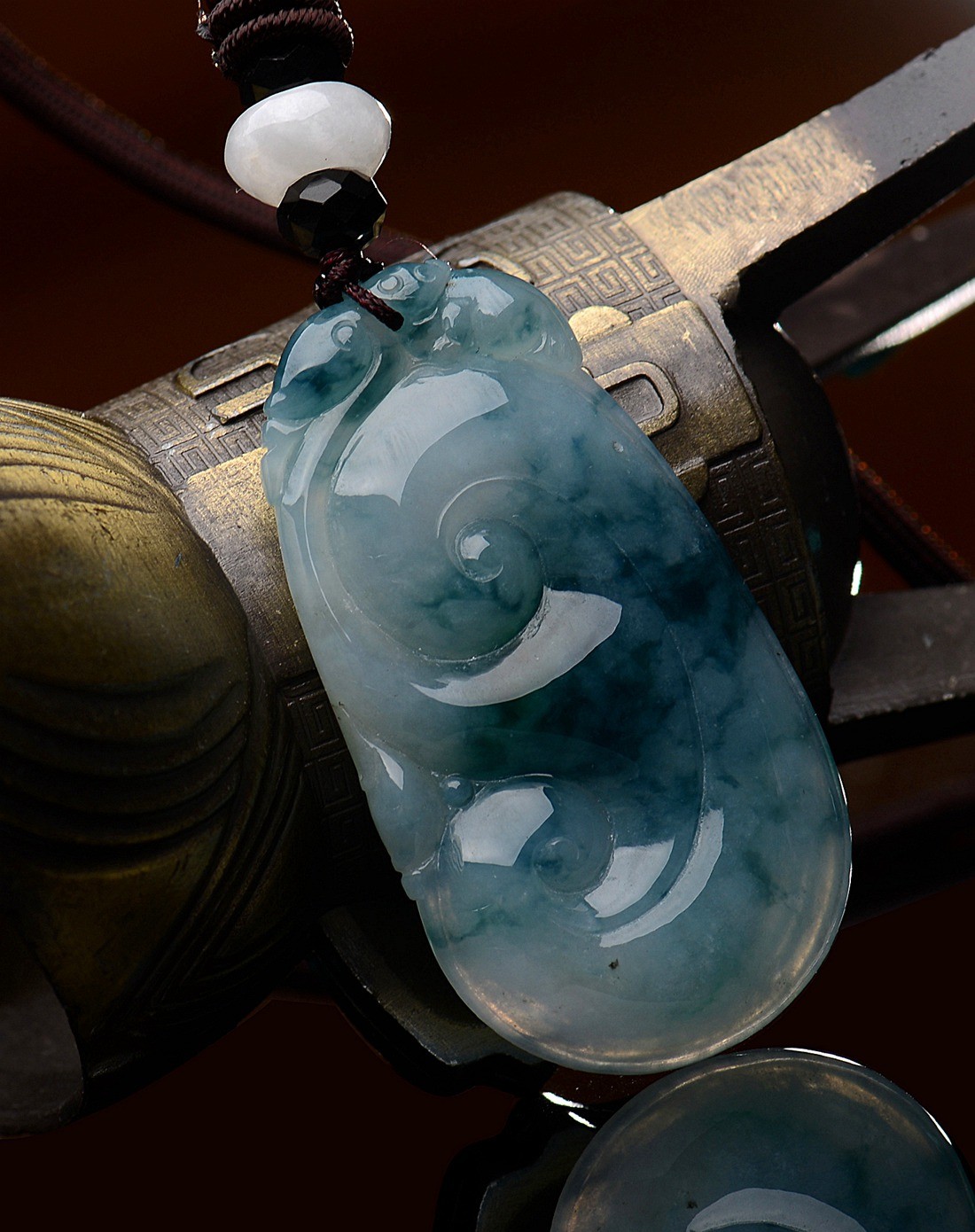 a货翡翠冰糯种飘蓝花事事如意吊坠