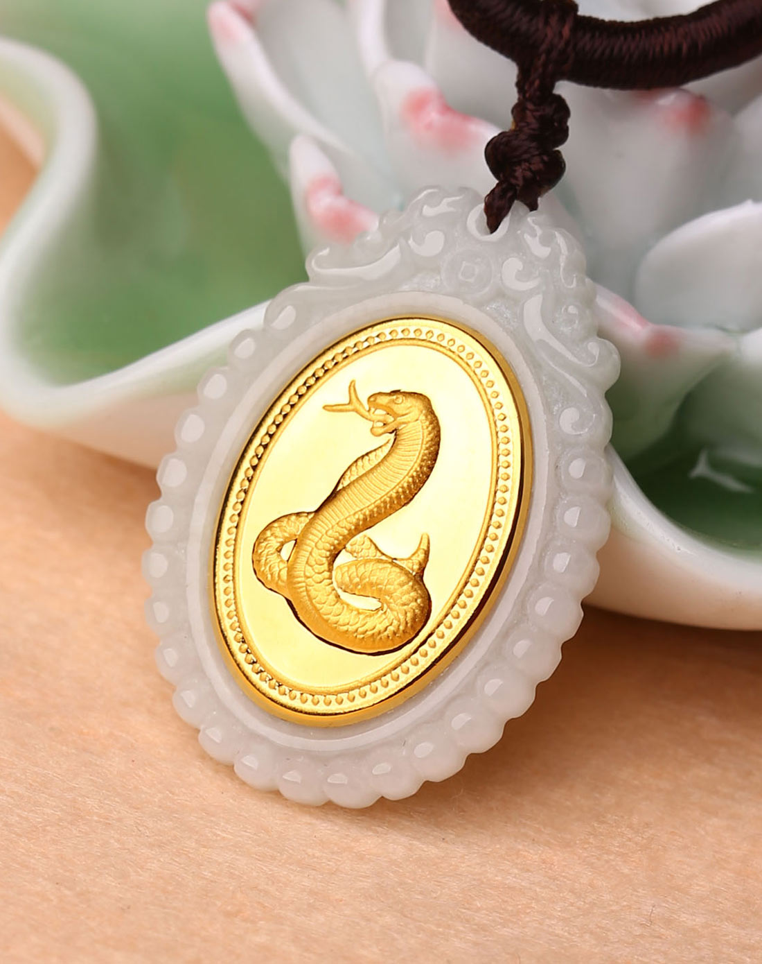 金色金镶玉吊坠生肖鼠附证书