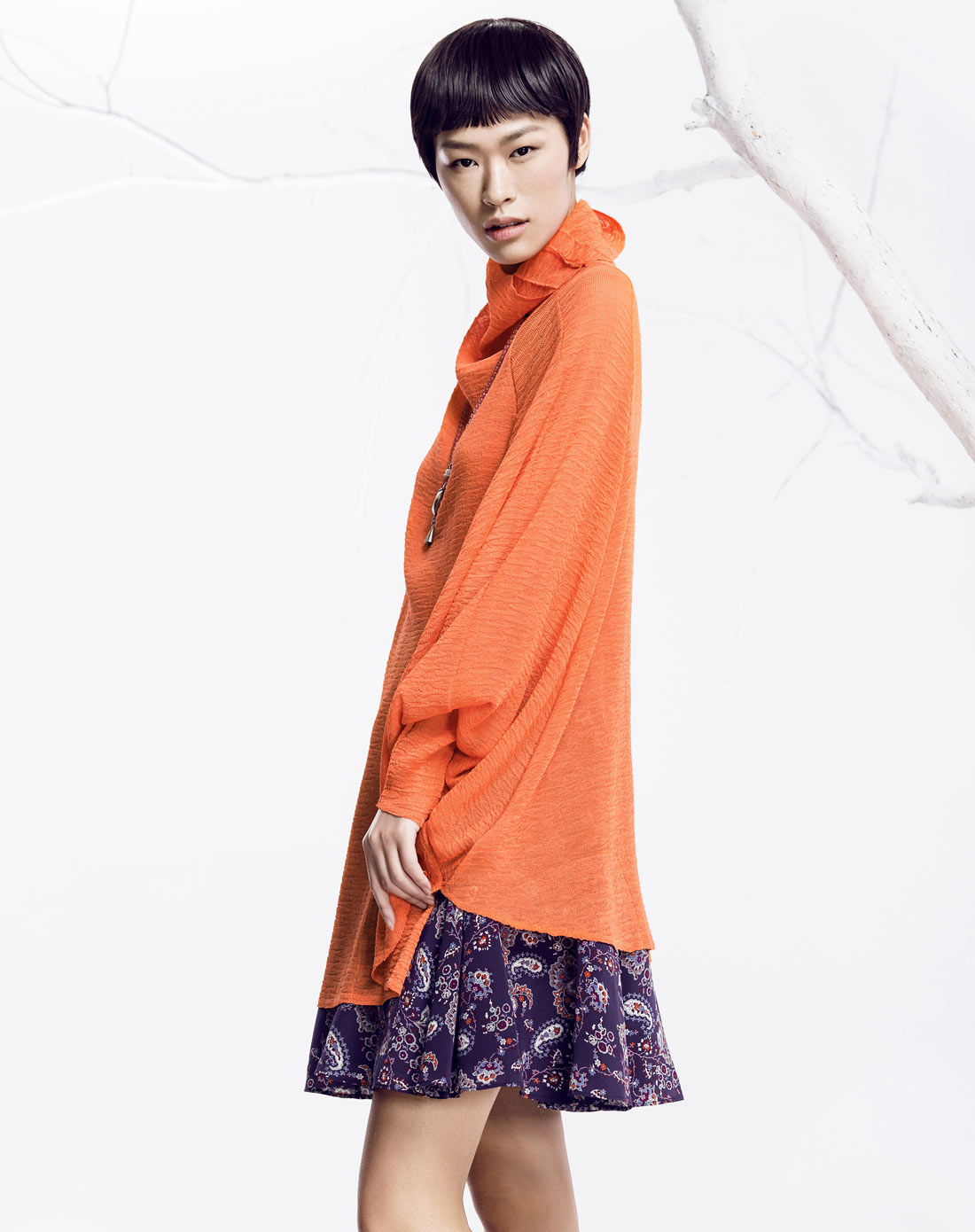 裂帛&莲灿女装莲灿橘色高领蕾丝弧线下摆宽松雪纺衫521300190602_唯品