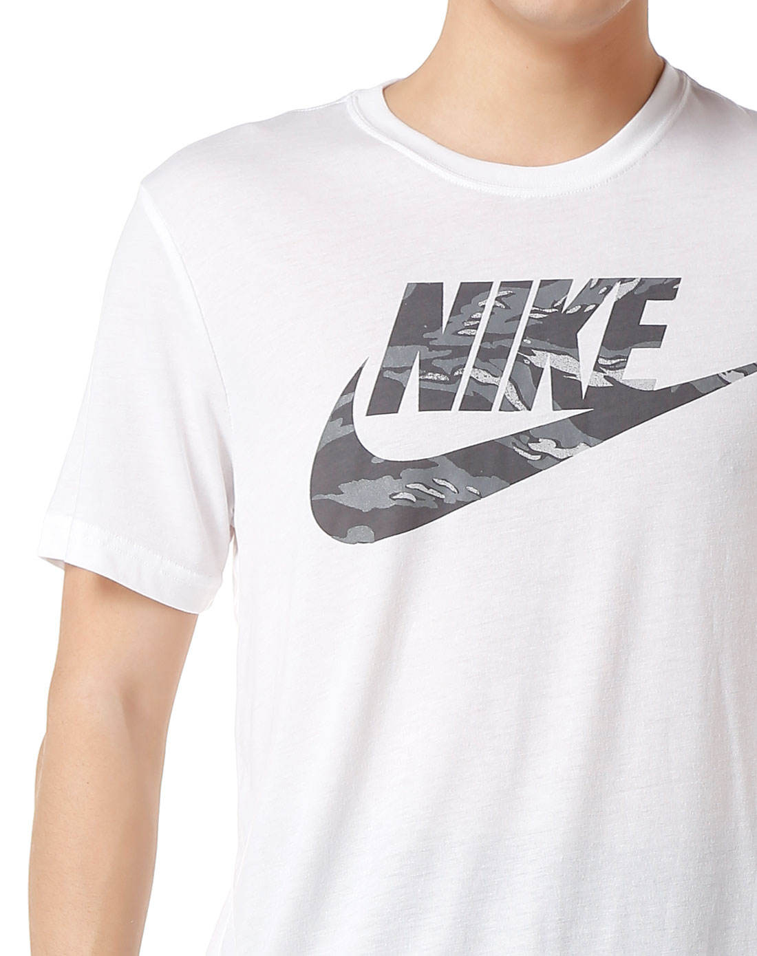 男款白色短袖t恤 简约nike烫图