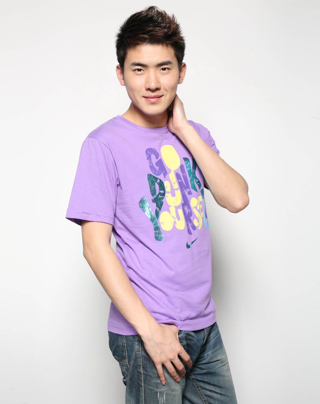 耐克nike 男款紫色运动休闲系列短袖t恤