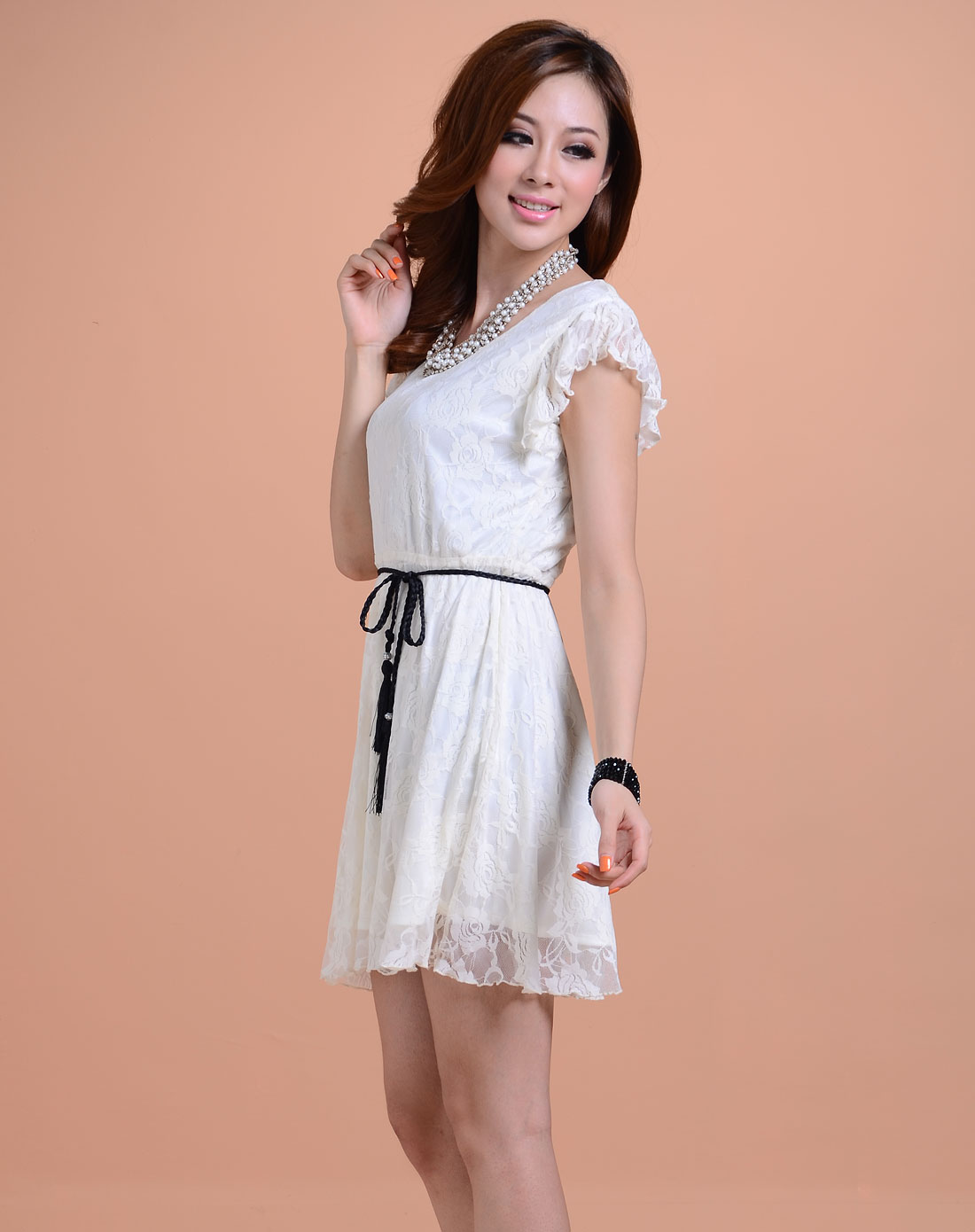 杏色蕾丝无袖连衣裙