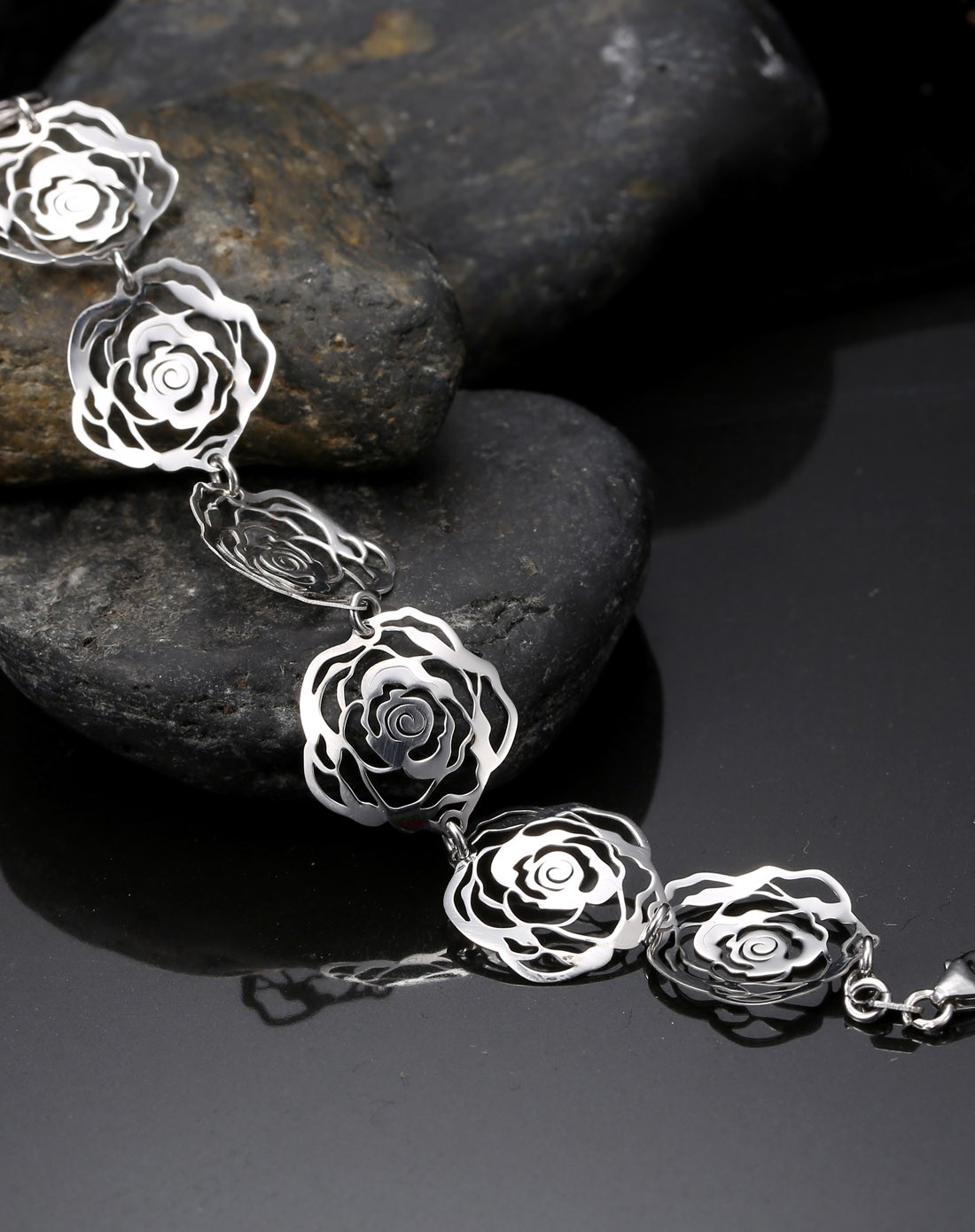 全球首发925银lestate夏风系列玫瑰花手链19.3cm