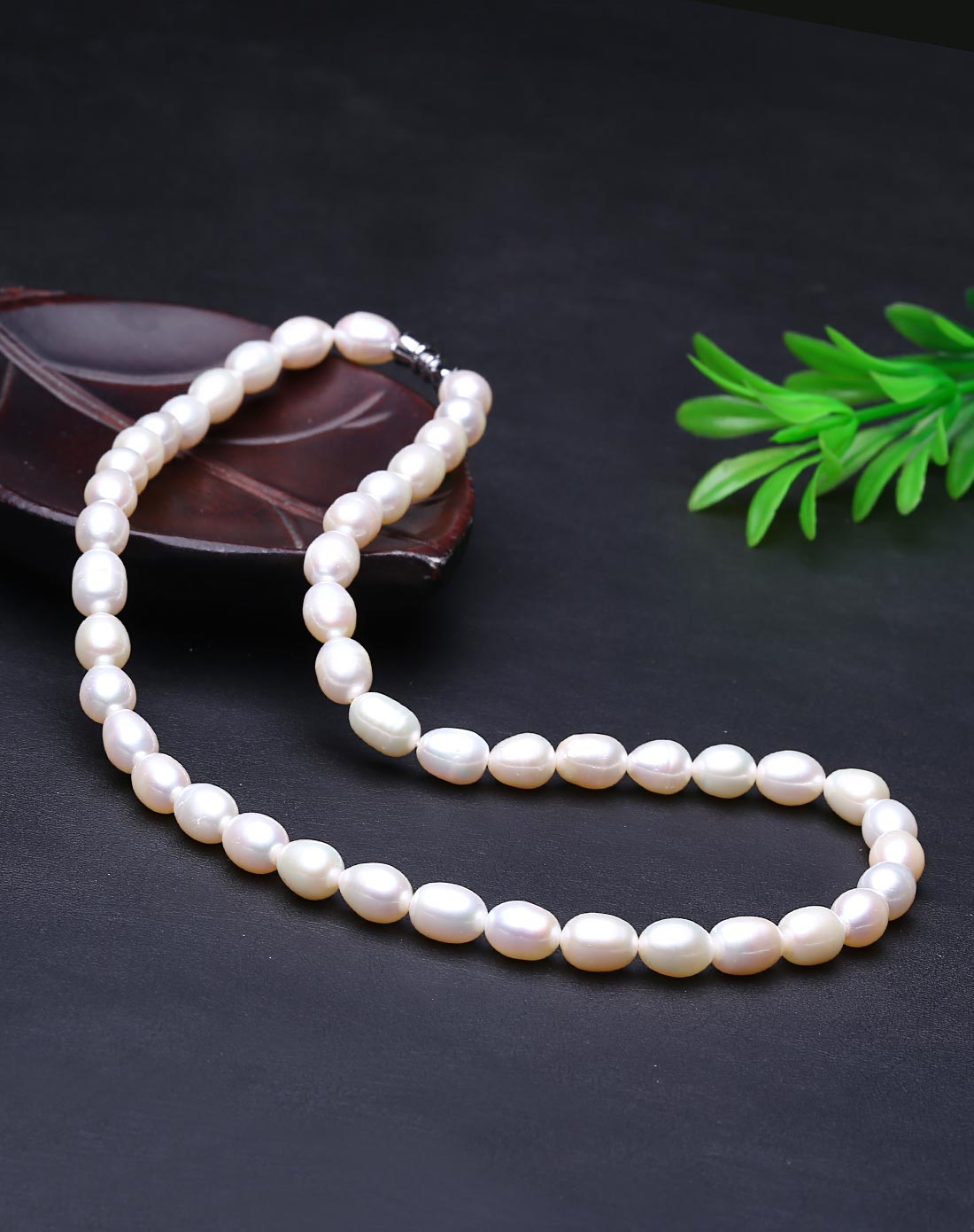 椭圆形天然淡水珍珠项链-大方优雅