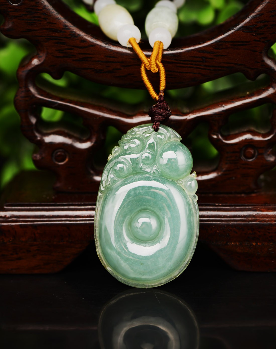 天然a货翡翠油青圆满如意吊坠(国家权威证书)