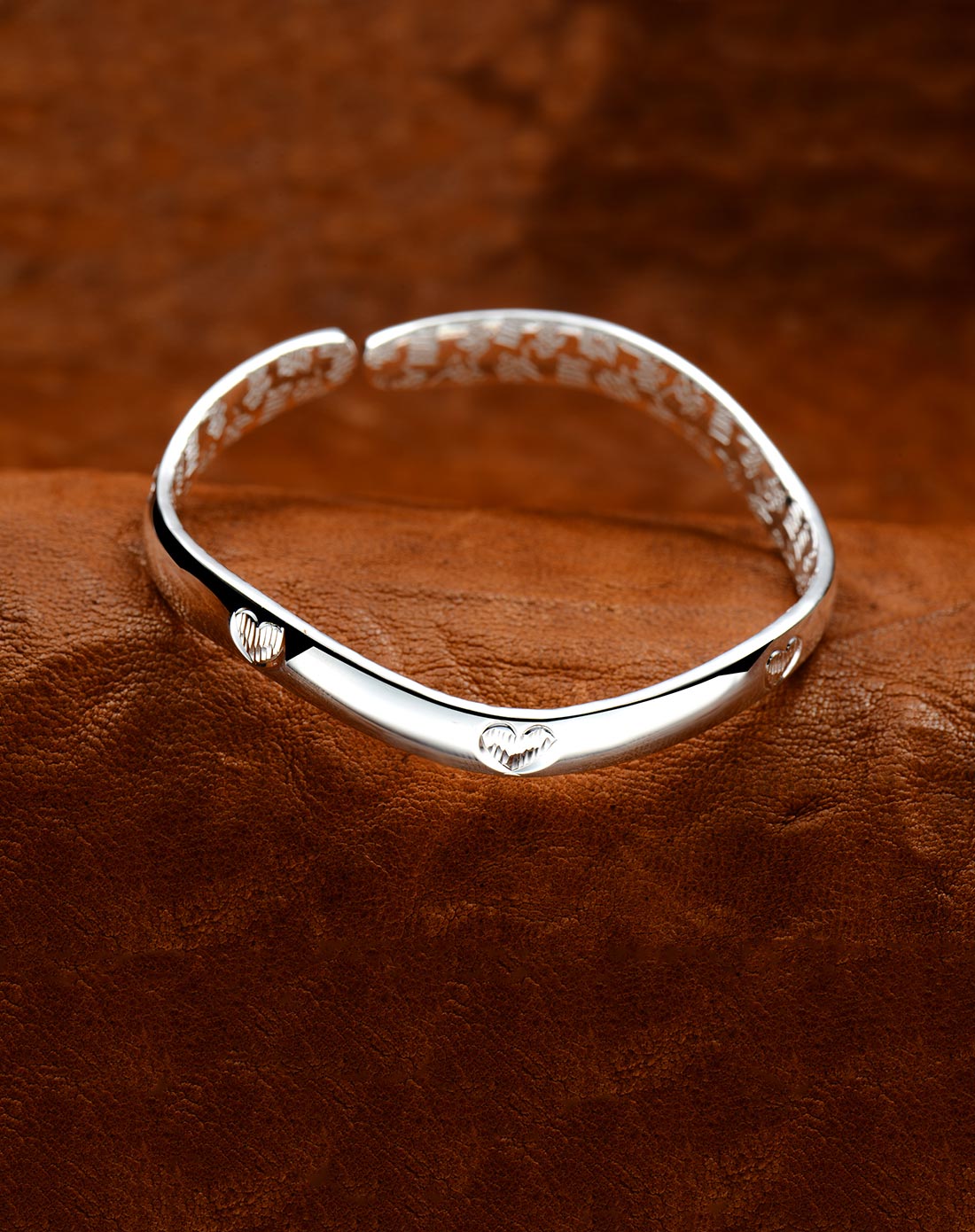 【唯品女人节专供】s999千足银手镯飘渺量心27g 配证书