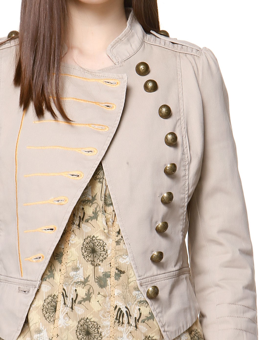 浅卡其色斜门襟休闲长袖短款外套