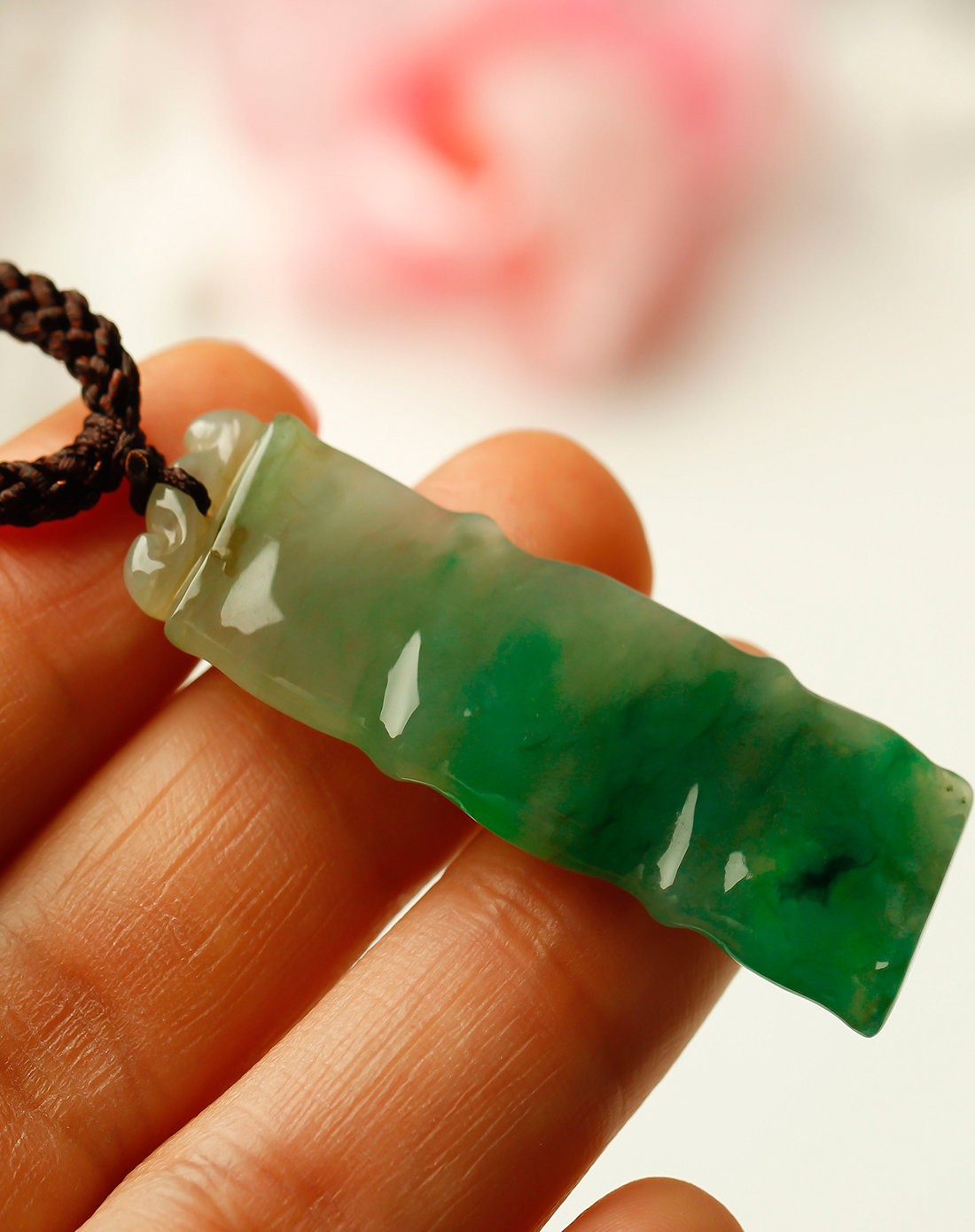 天然翡翠节节高吊坠