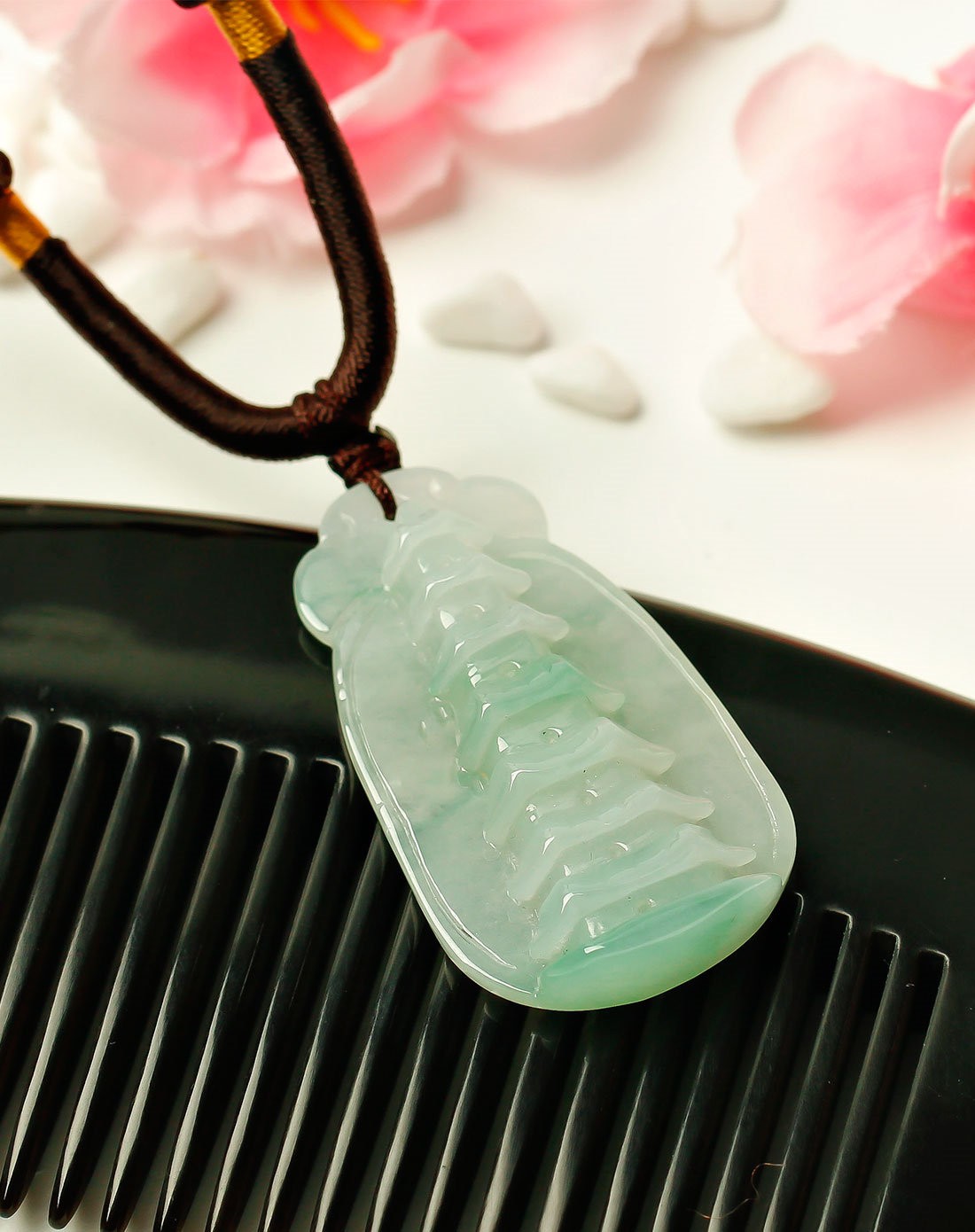 天然翡翠文昌塔吊坠