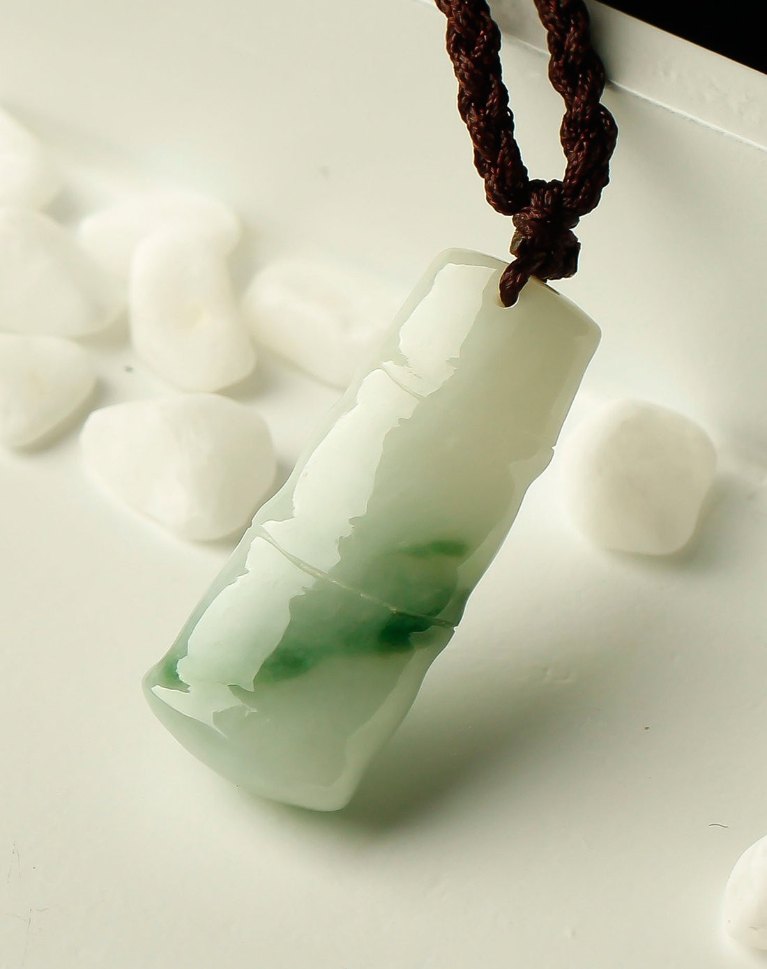 天然翡翠节节高吊坠