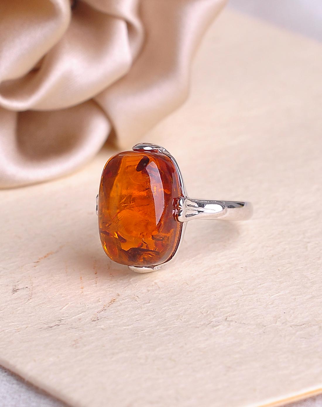 hwsa琥珀饰品专场-富贵安康银镶血珀戒指附证书