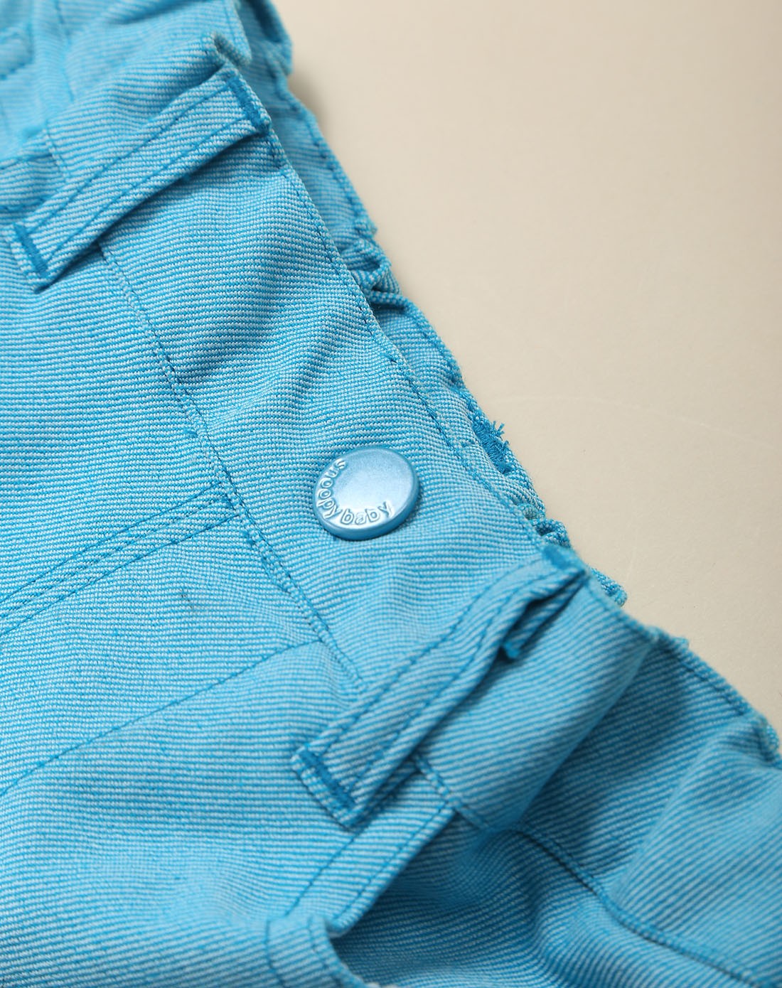 女童翠蓝绿色翻布牛仔五分裤