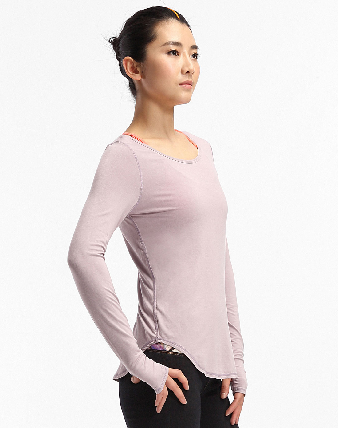 女款烟灰紫色圆领长袖t恤 时尚弧形下摆