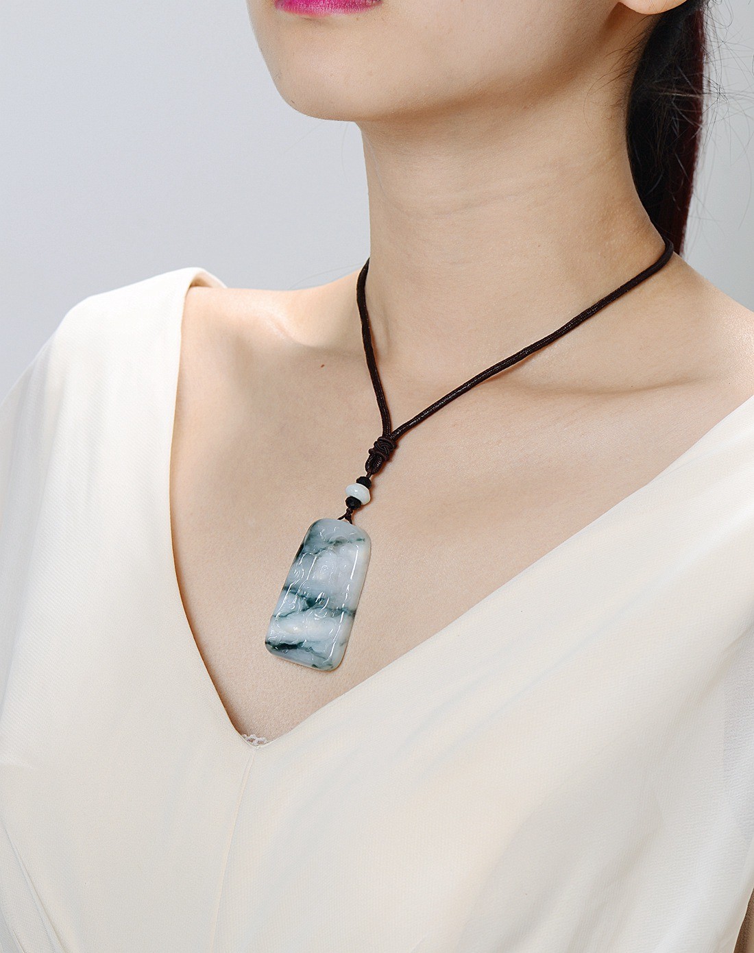 a货翡翠冰糯种飘花杨柳观音吊坠