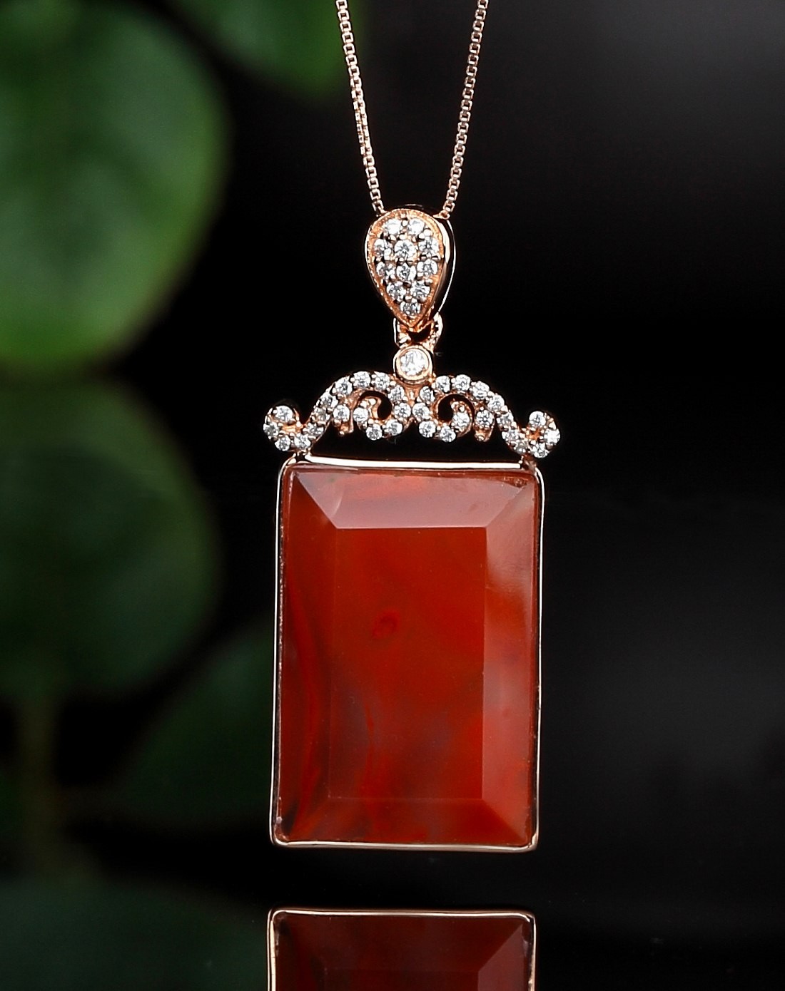 s925银豪华镶嵌优质南红玛瑙时尚气质平安无事牌吊坠(附权威鉴定证书)