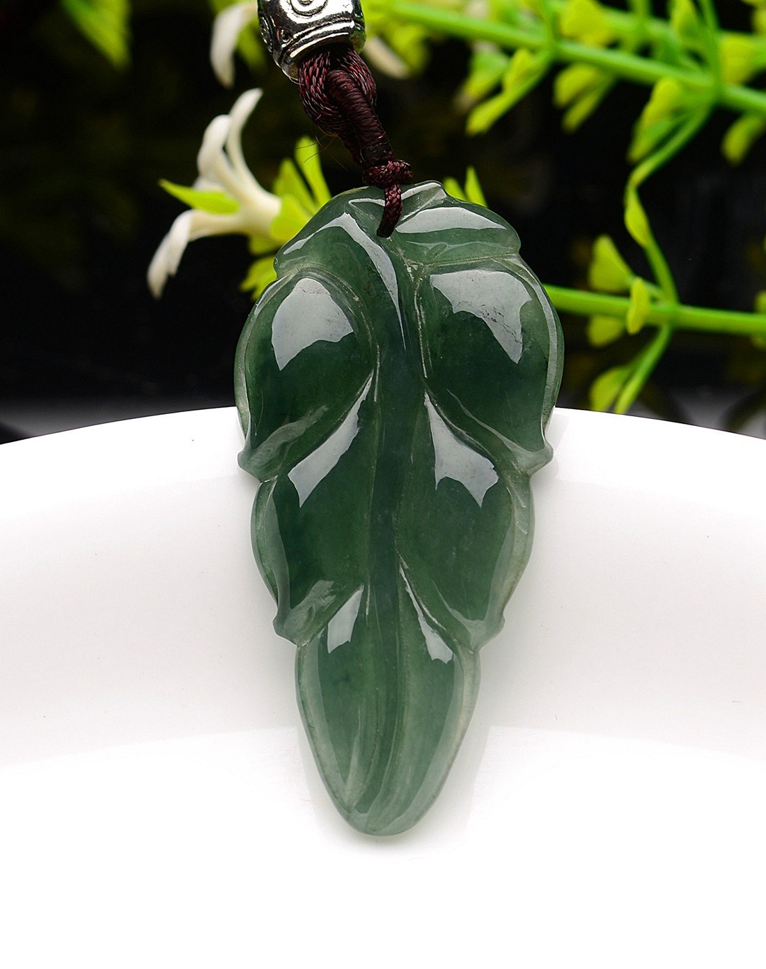 a货翡翠油青种水润细腻金枝玉叶吊坠