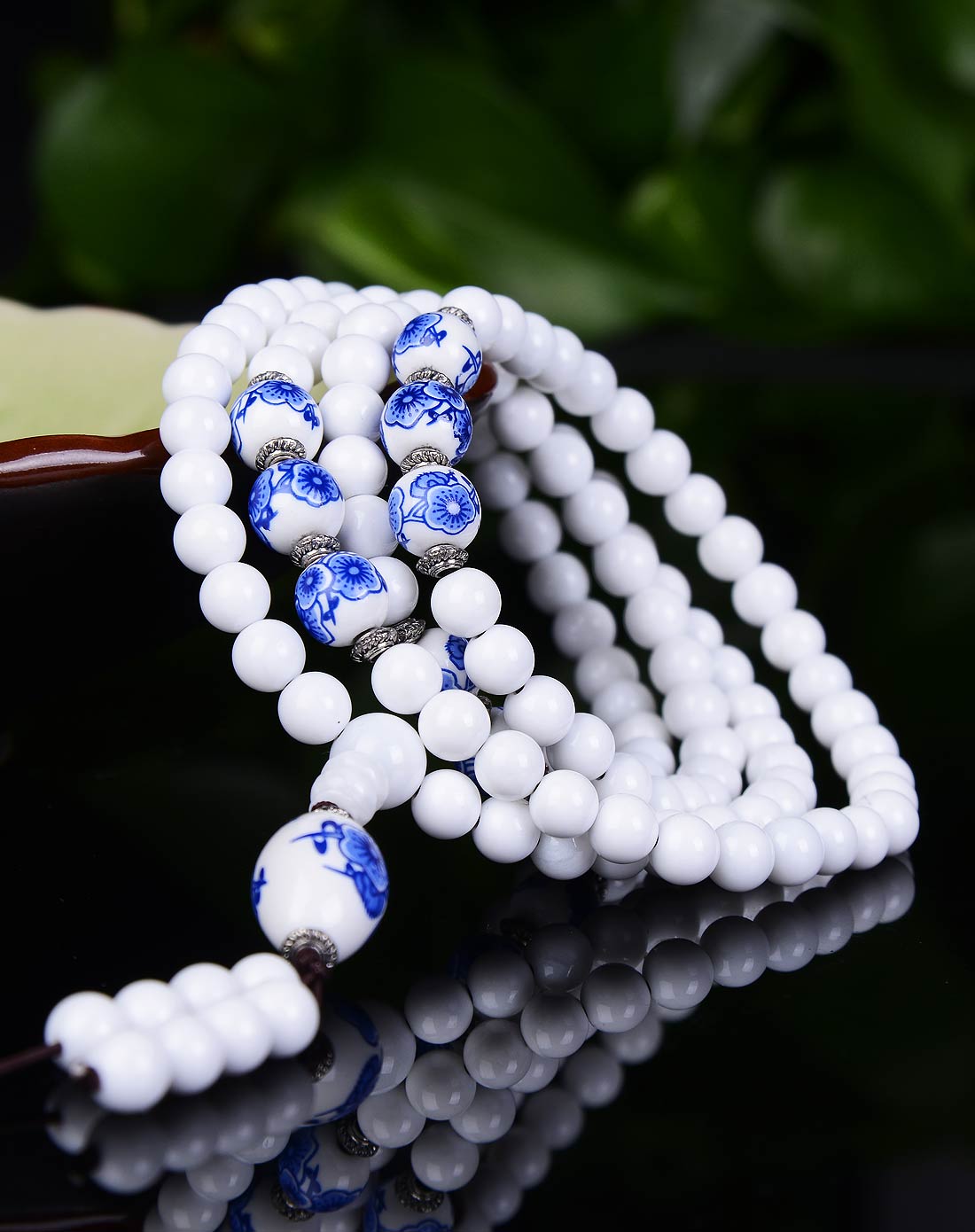 5a级砗磲青花瓷路路通4圈手串(附证书)