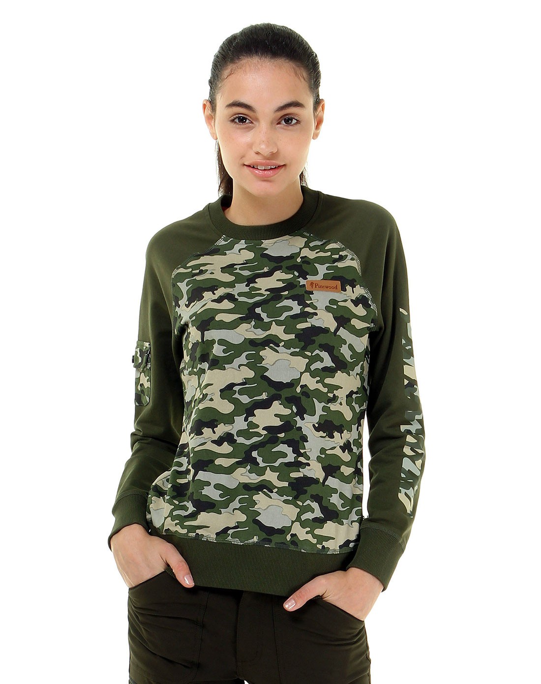 女款橄榄绿迷彩套头卫衣