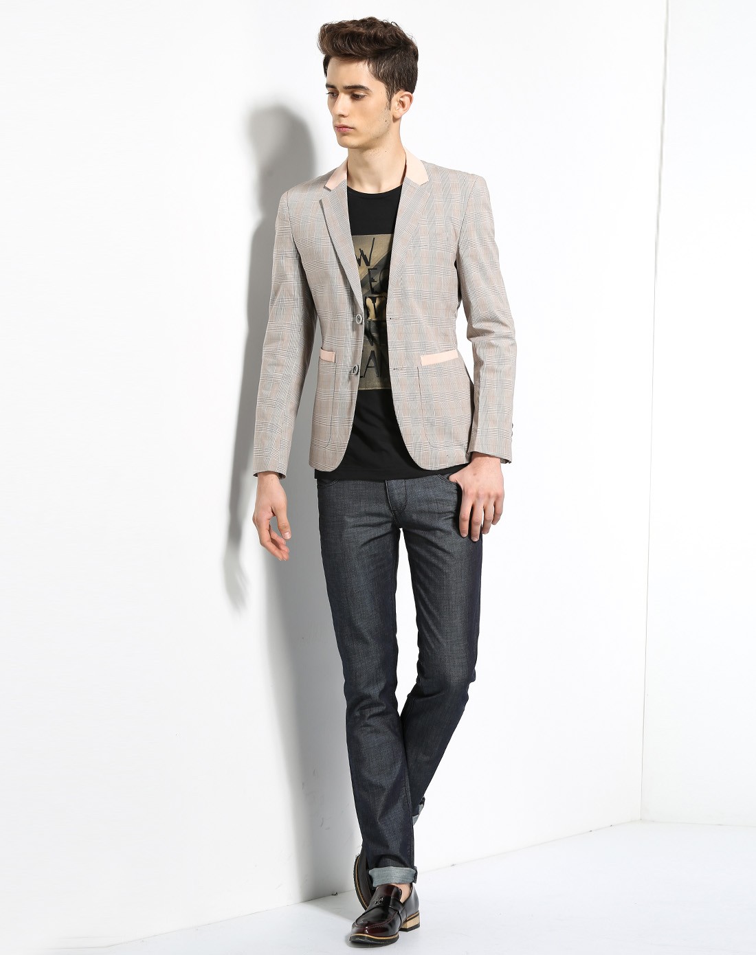 男款珊瑚红便西