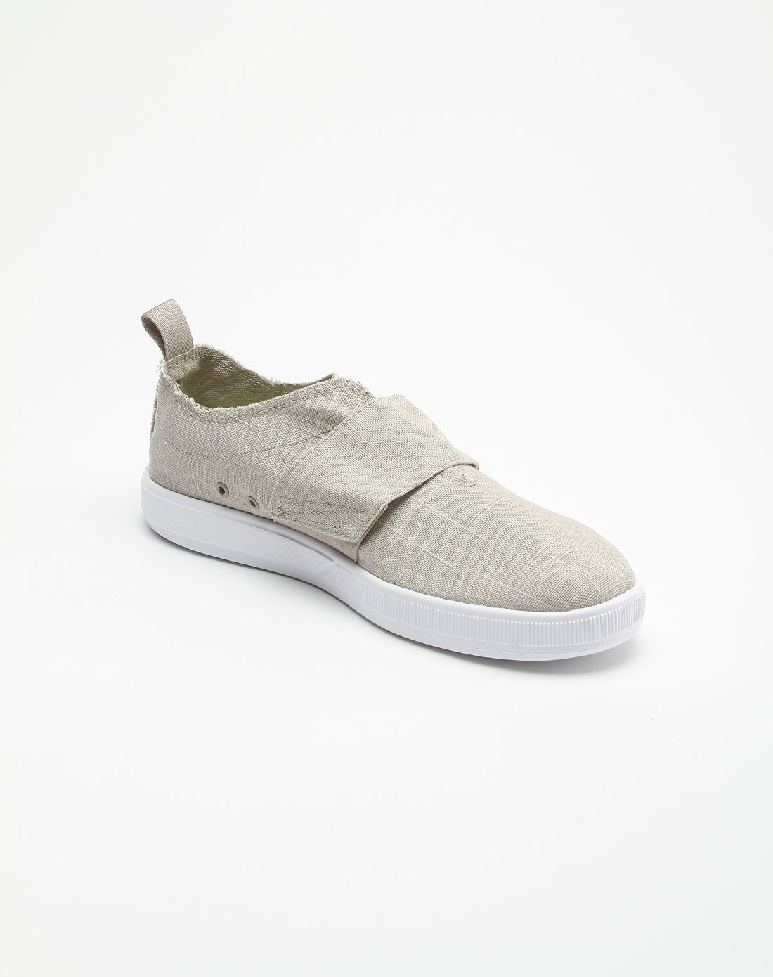 中性款灰绿色舒适休闲鞋