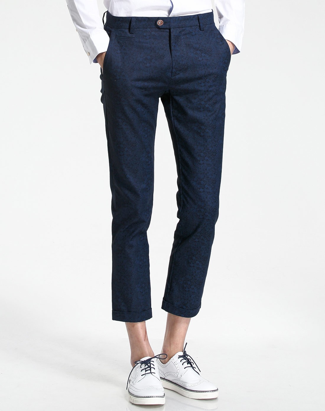 男款蓝黑色修身窄脚九分休闲裤