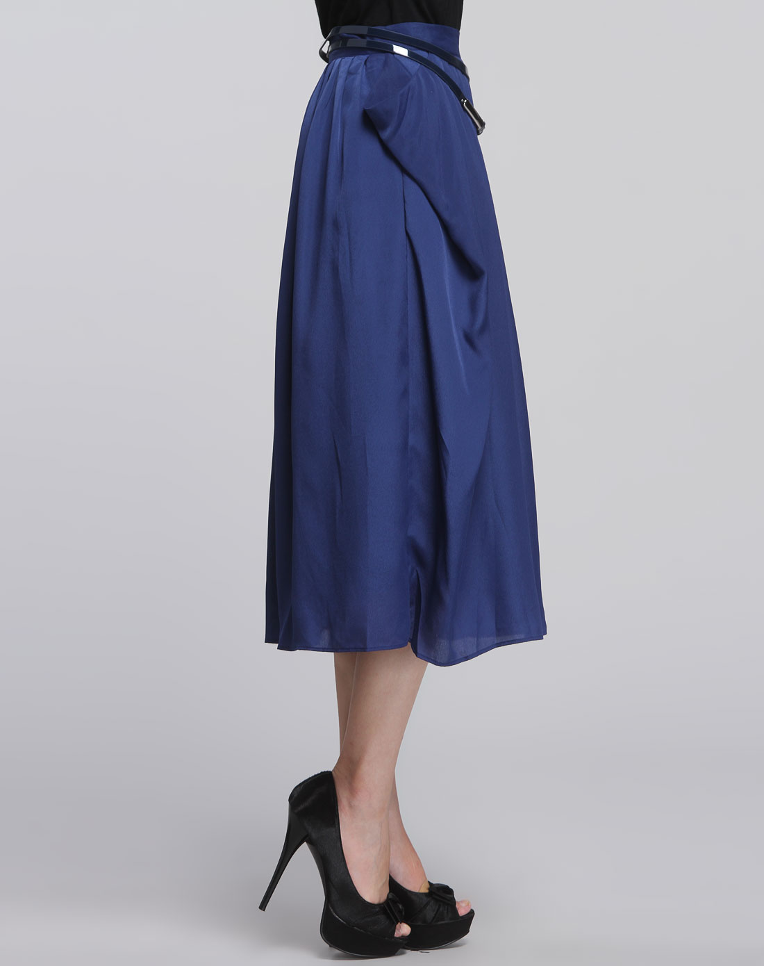 深蓝色侧袋时尚长裙