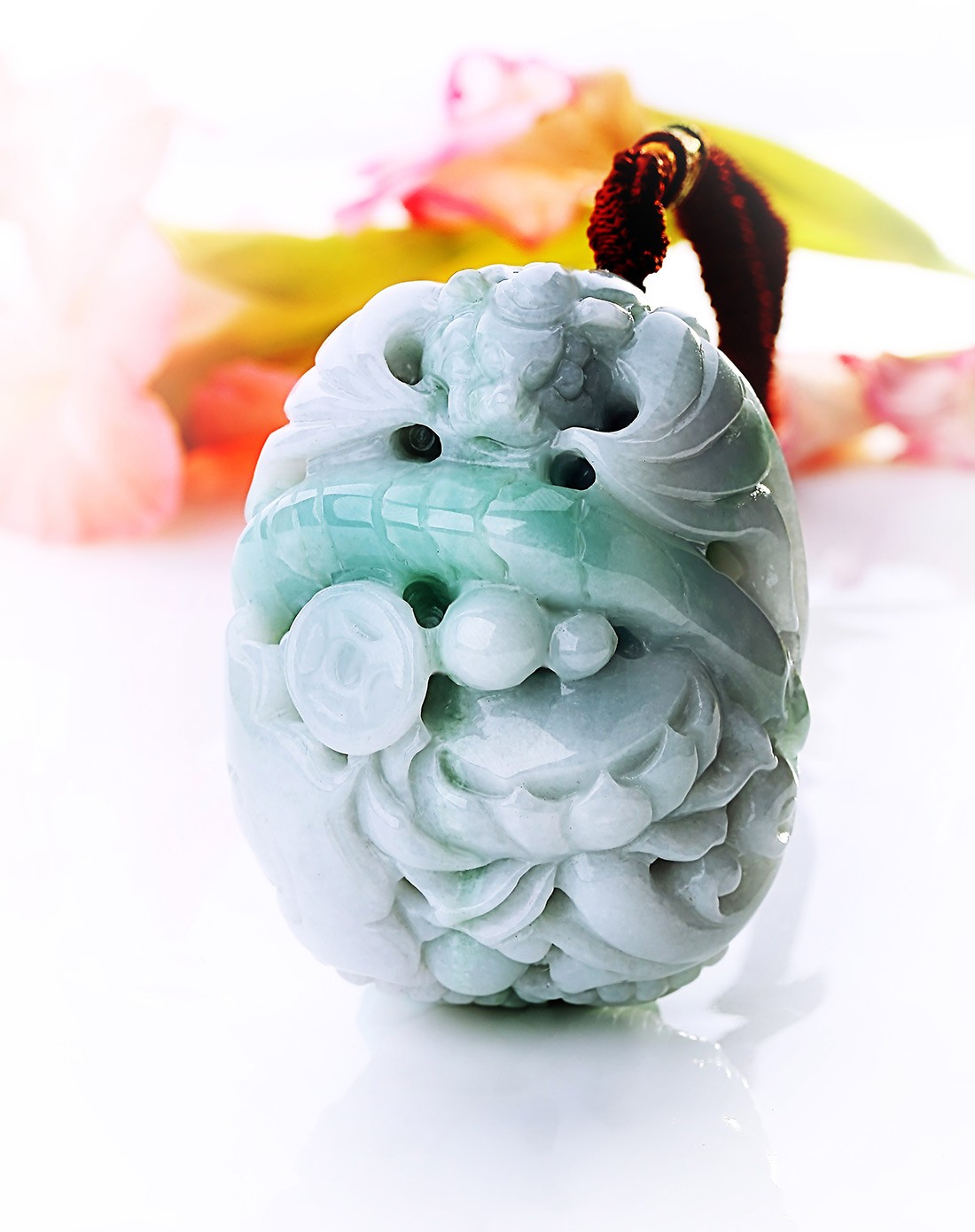 晶萃轩ching sui hin玉石贵重专场-大师级精雕超细腻豆种绿色飞龙