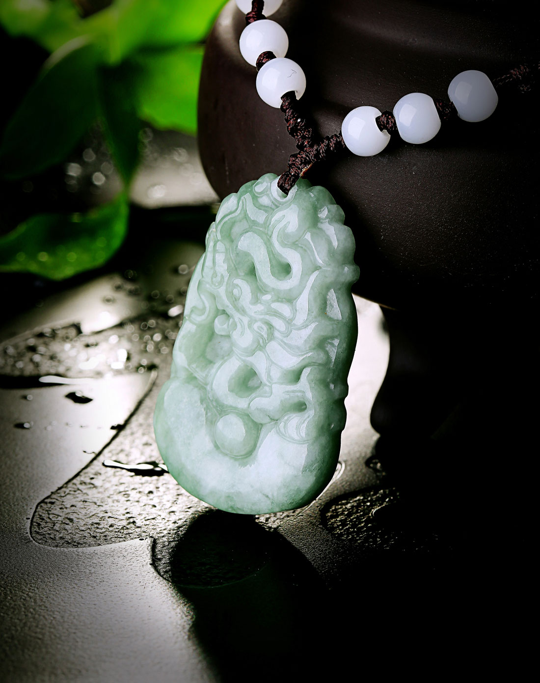 晶萃轩ching sui hin玉石贵重专场-精雕超细腻冰糯种绿底灵性十足生肖