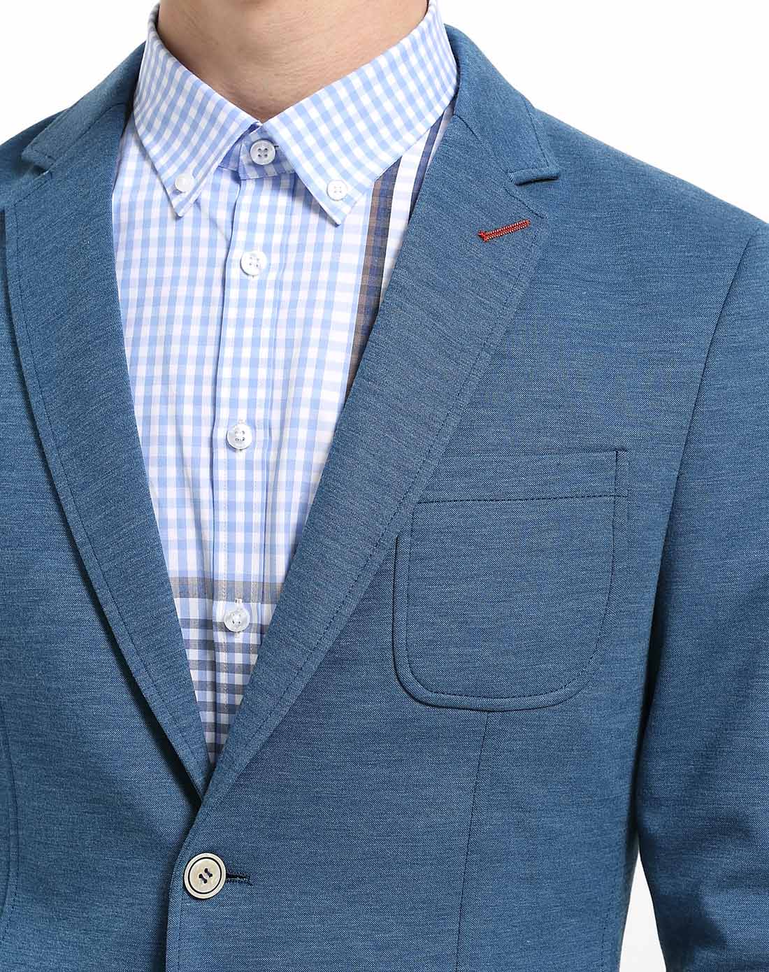 蓝色柔软舒适顺滑面料翻领西服