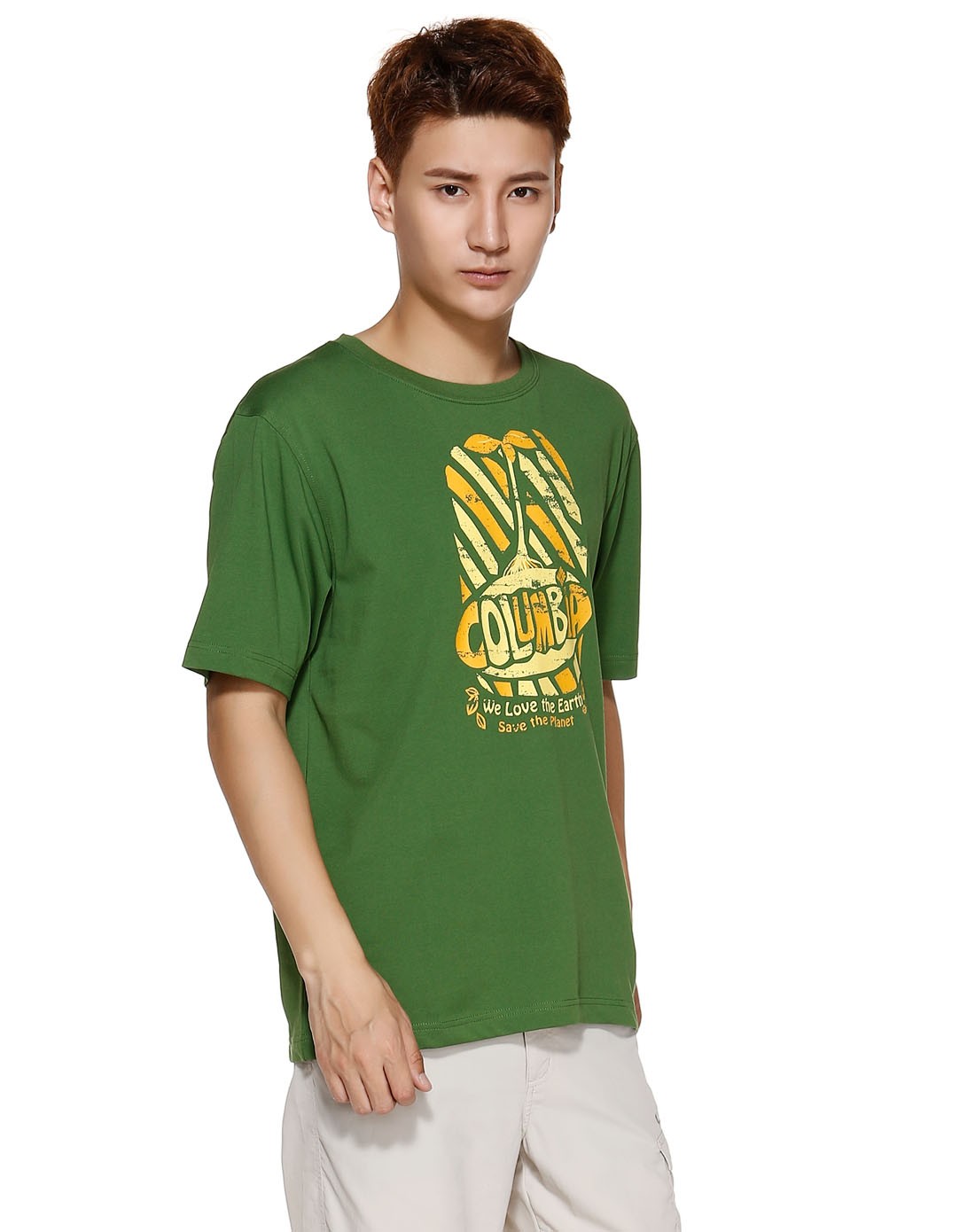 男款橄榄绿色印图短袖t恤 舒适透气