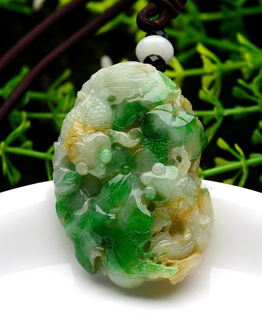 a货翡翠冰糯种俏雕莹润三彩金玉满堂吊坠