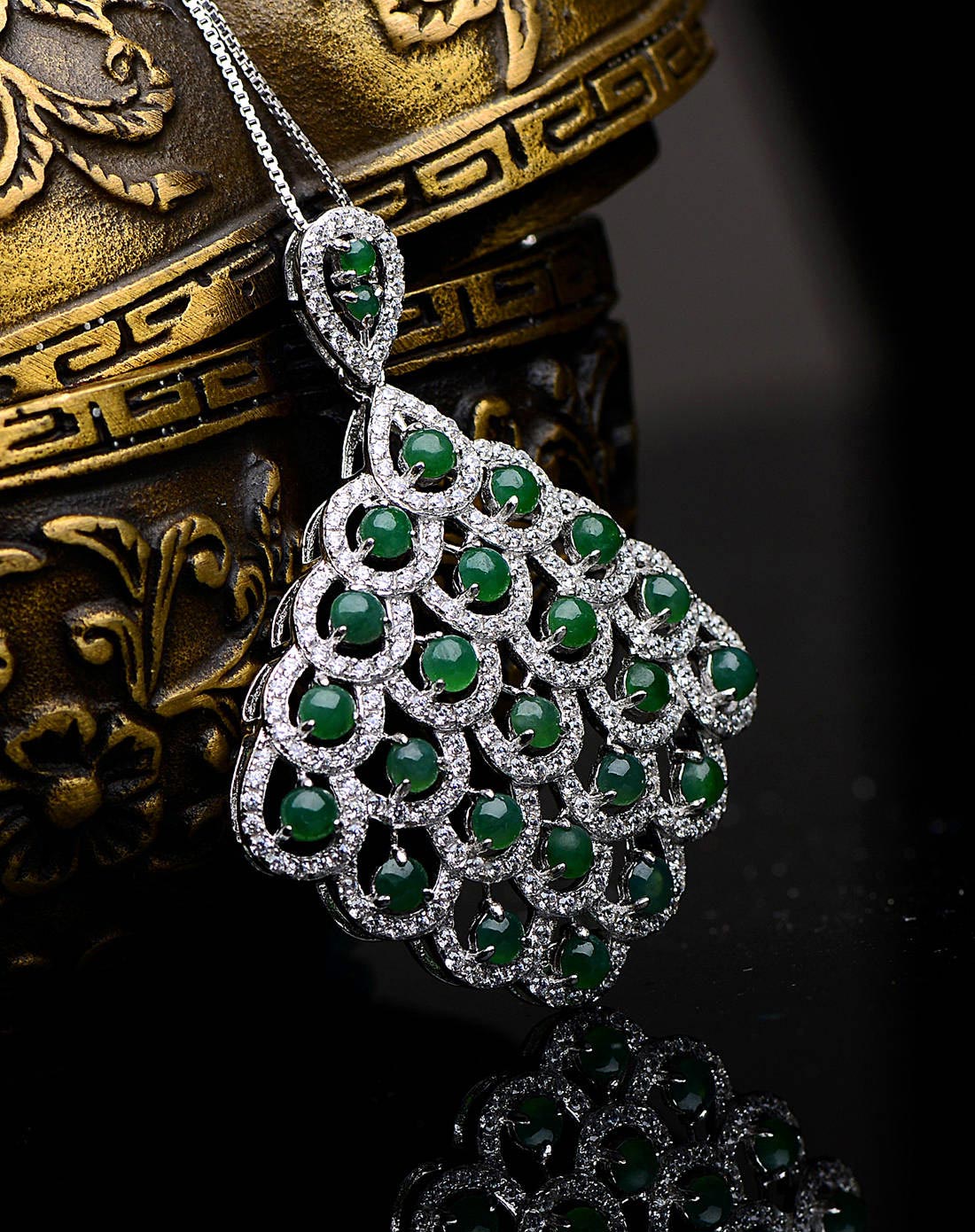 s925银镶a货翡翠冰种阳绿孔雀开屏吊坠