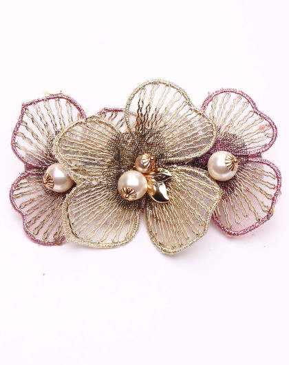 易生活liveasy宠爱女人专场优雅蕾丝四叶花手工镶嵌贝壳珍珠弹簧发夹