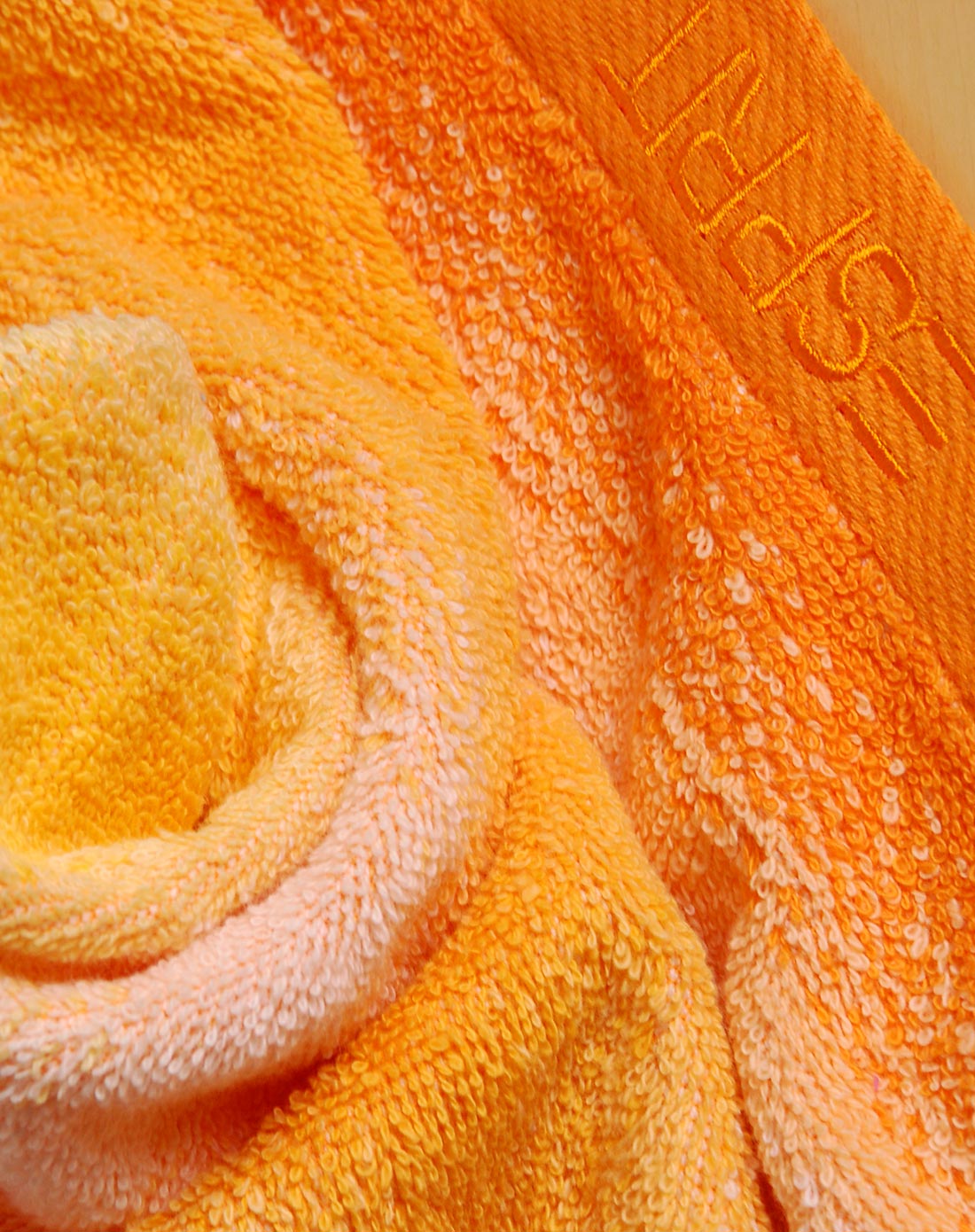 esprit 全棉印花橙色毛巾礼盒(面巾 面巾)