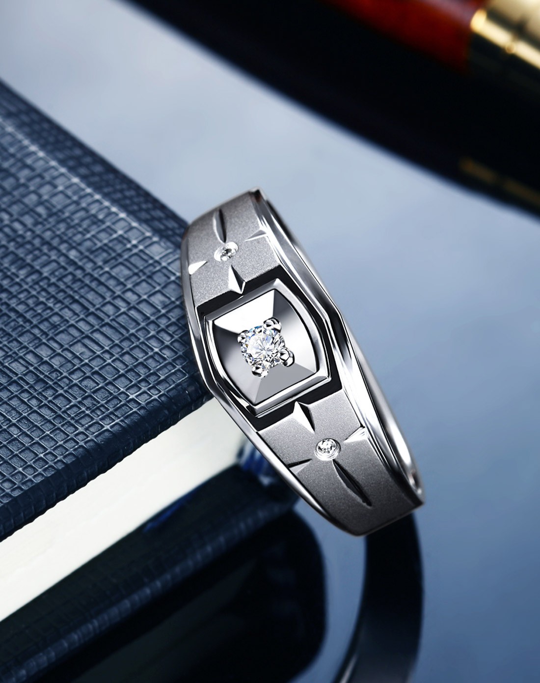 18k伯爵钻石男戒