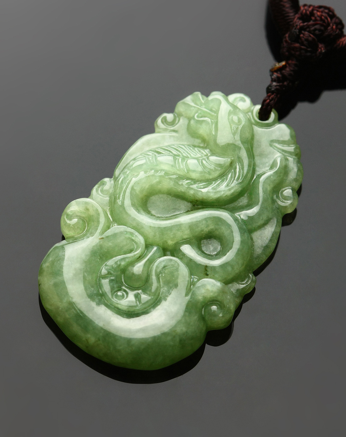 王廷珠宝中性绿色翡翠a货生肖蛇吊坠(附证书)wtc1208128_唯品会