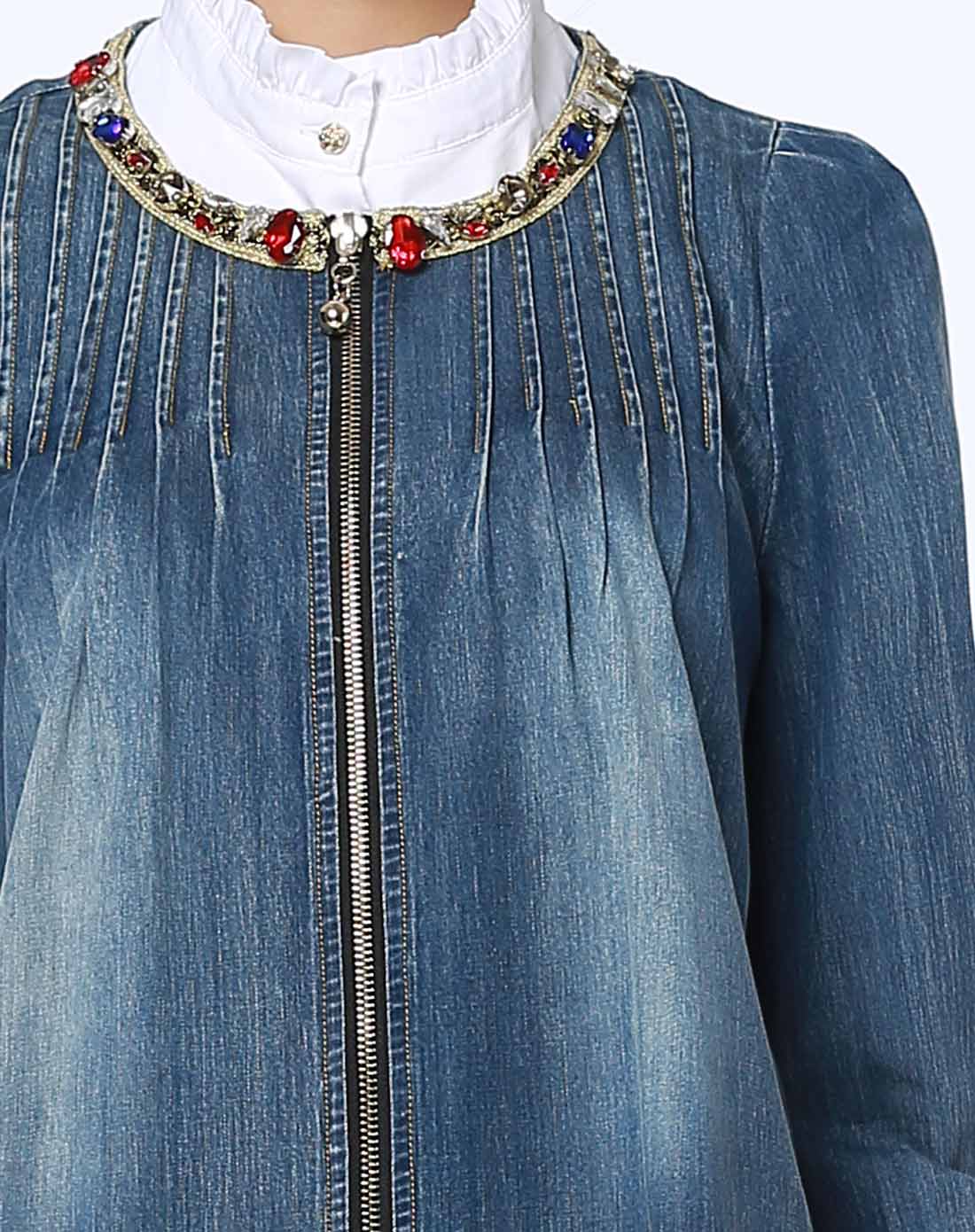 牛仔蓝门襟拉链长袖上衣